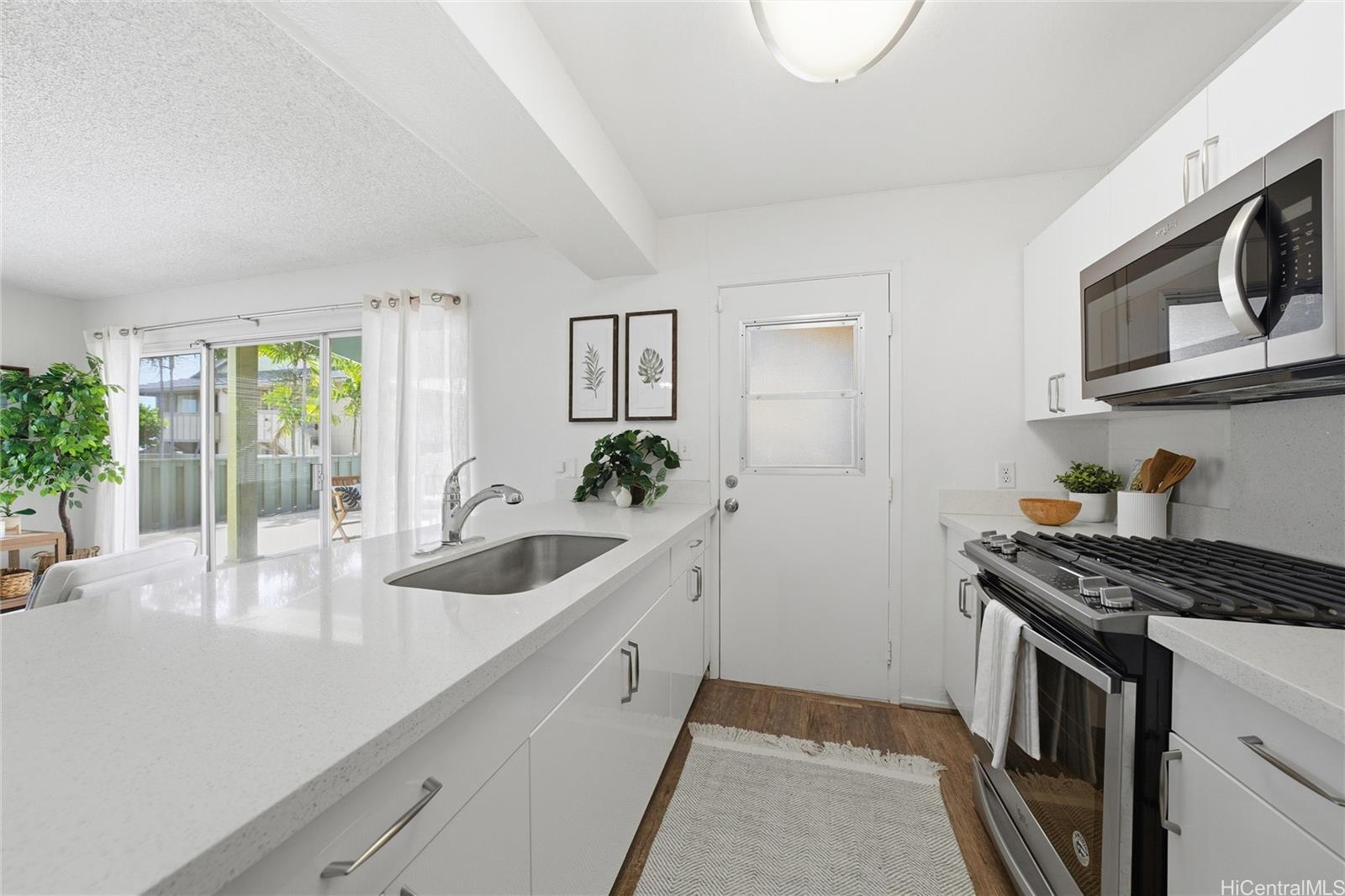 Penakii condo # 23B, Waipahu, Hawaii - photo 11 of 25