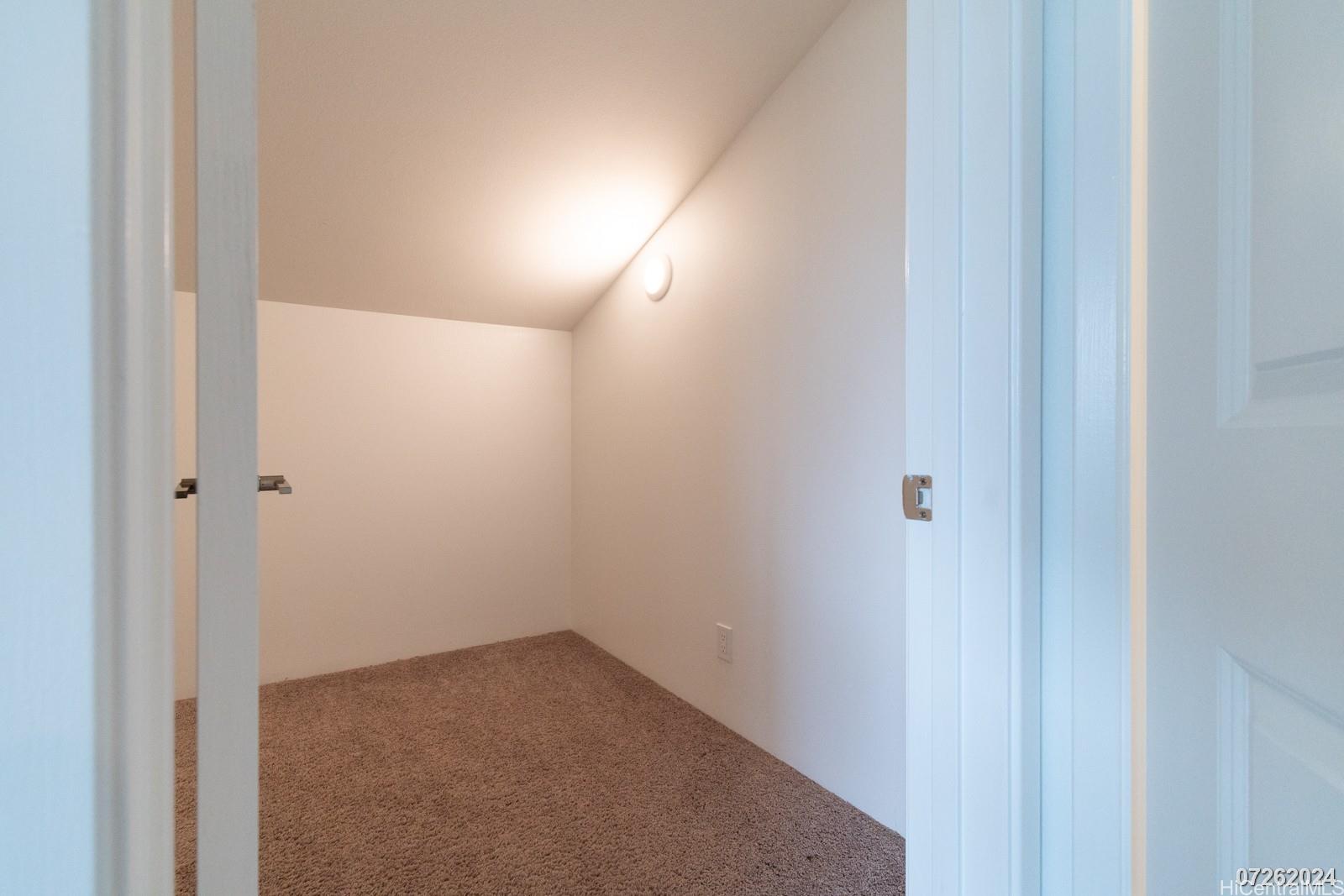 94-1219 Haleululaau St Waipahu - Rental - photo 24 of 25