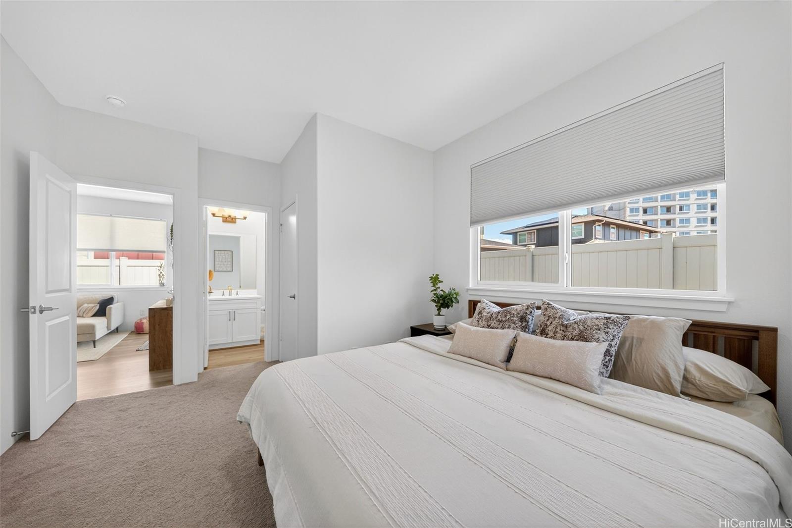 94-1251  Hale Halawai Drive Koa Ridge, Waipahu home - photo 11 of 25