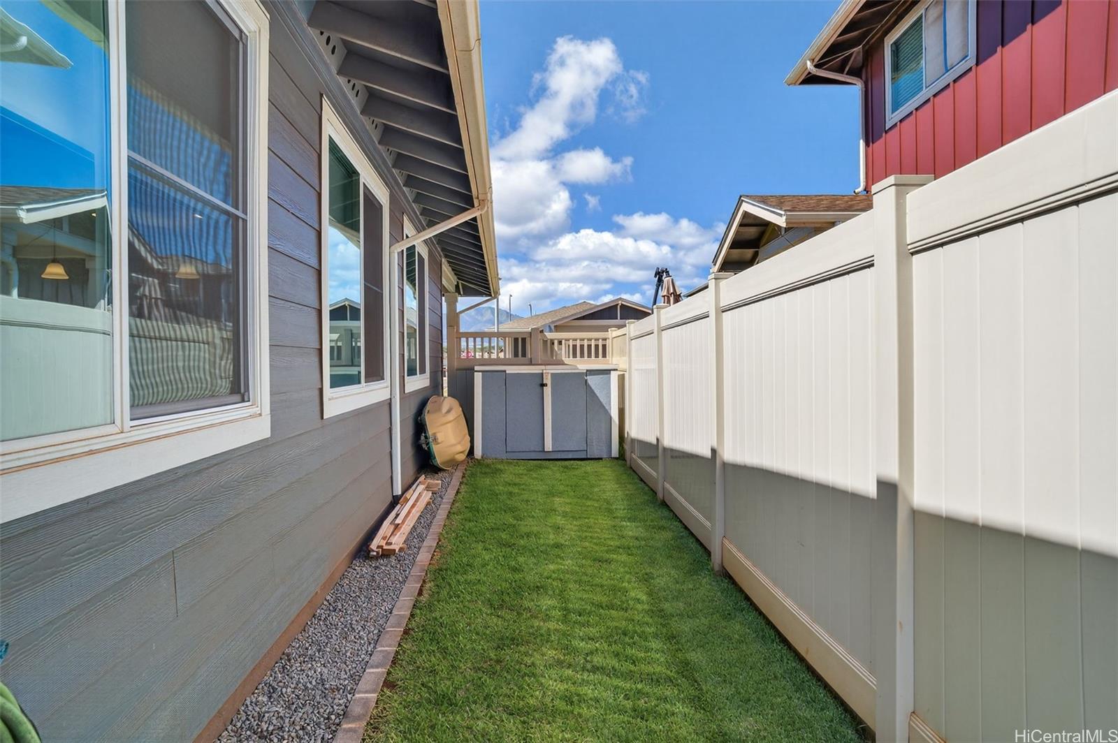 94-1251  Hale Halawai Drive Koa Ridge, Waipahu home - photo 19 of 25