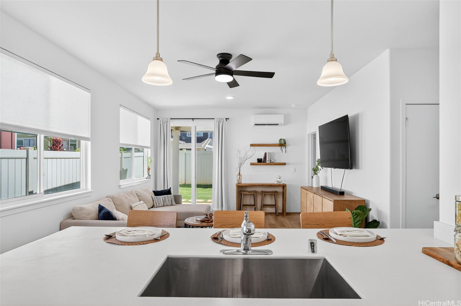 94-1251  Hale Halawai Drive Koa Ridge, Waipahu home - photo 8 of 25