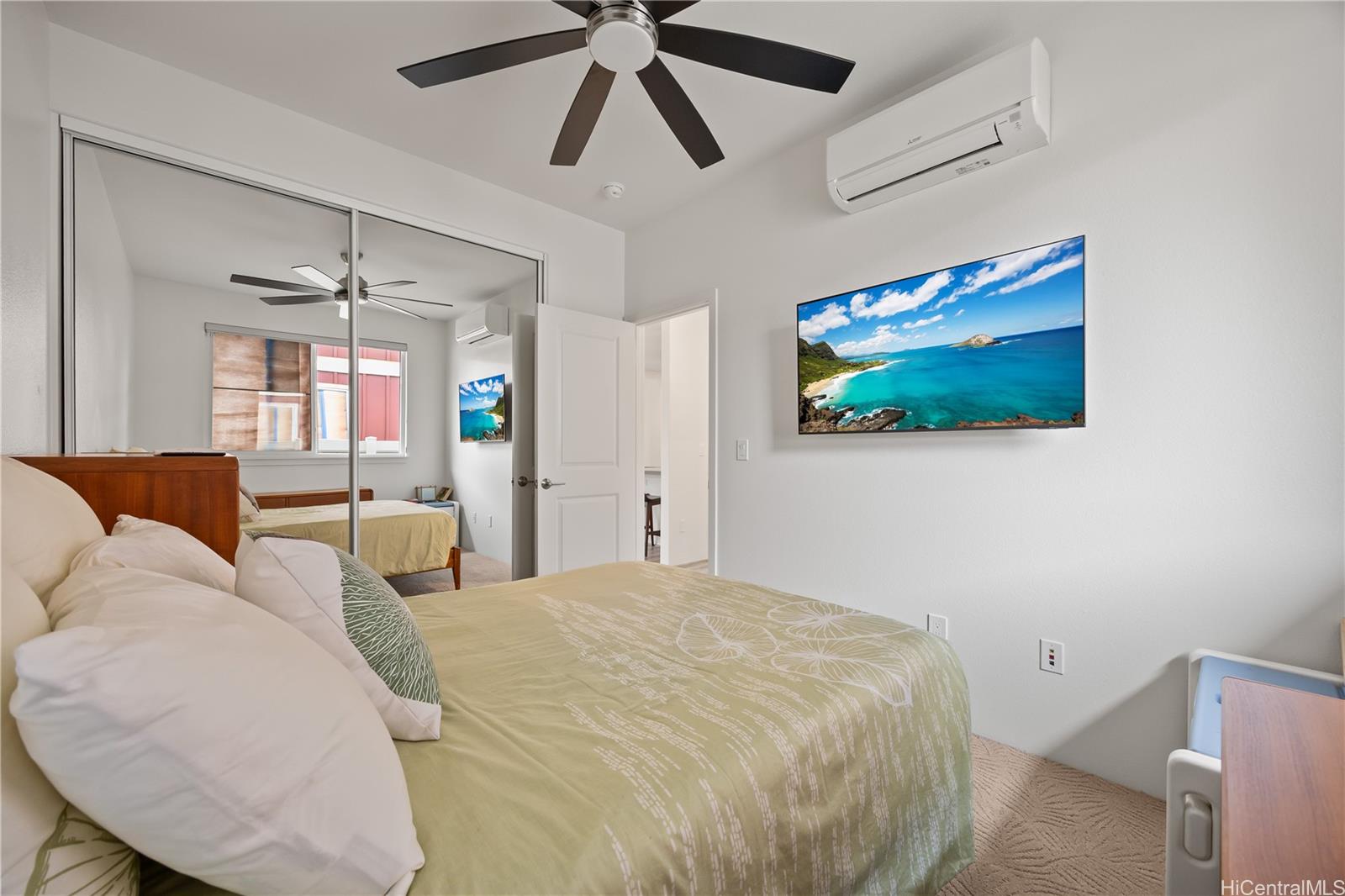 94-1251  Hale Halawai Drive Koa Ridge, Waipahu home - photo 11 of 25