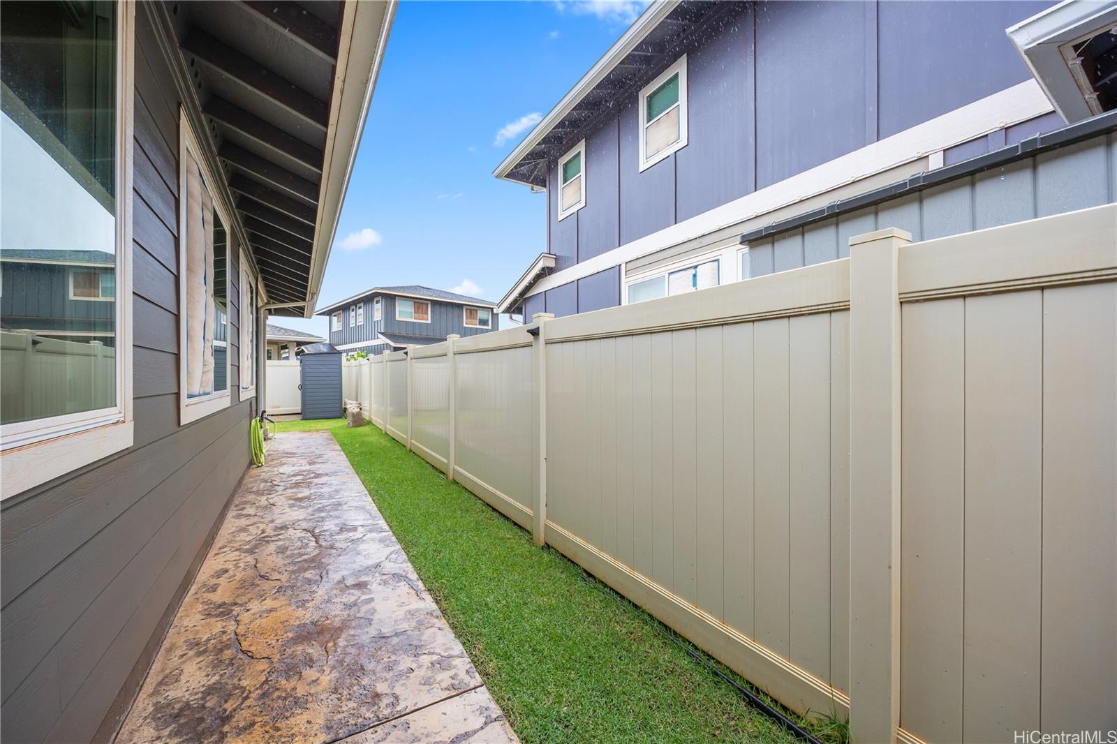 94-1251  Hale Halawai Drive Koa Ridge, Waipahu home - photo 22 of 25