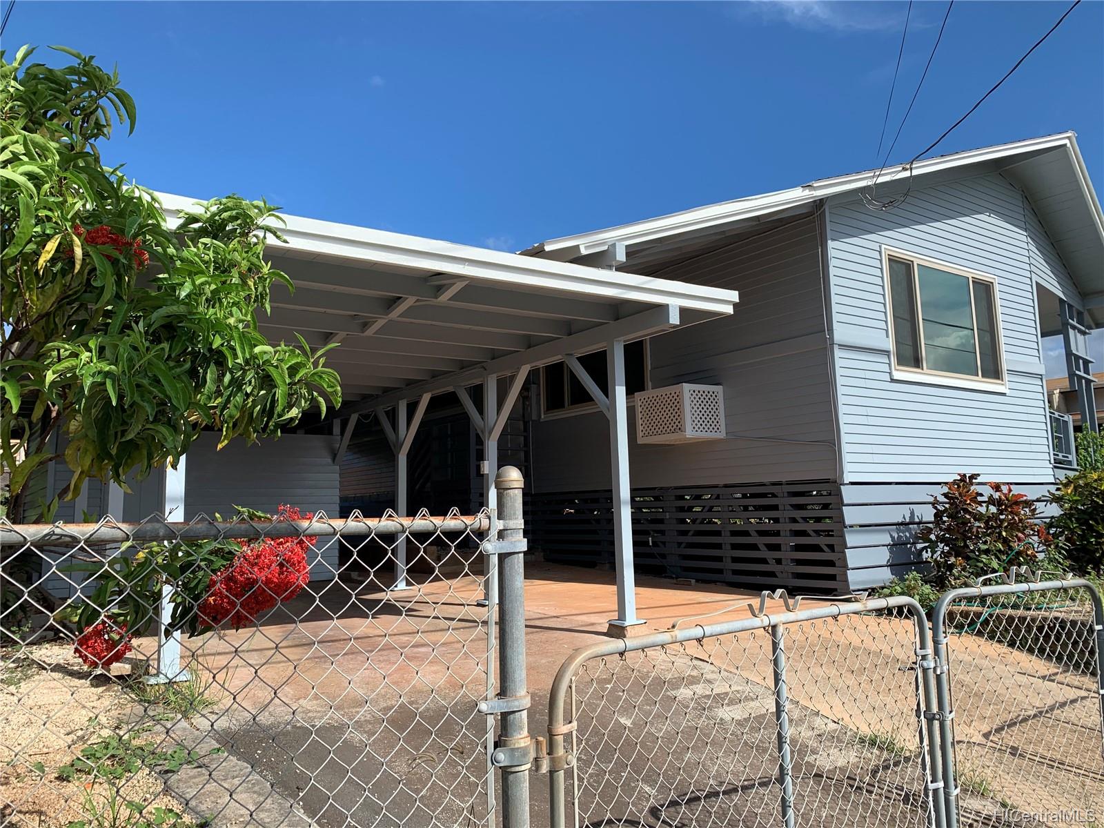 941262 Huakai Street , Waipahu, Hi 96797 Waipahulower