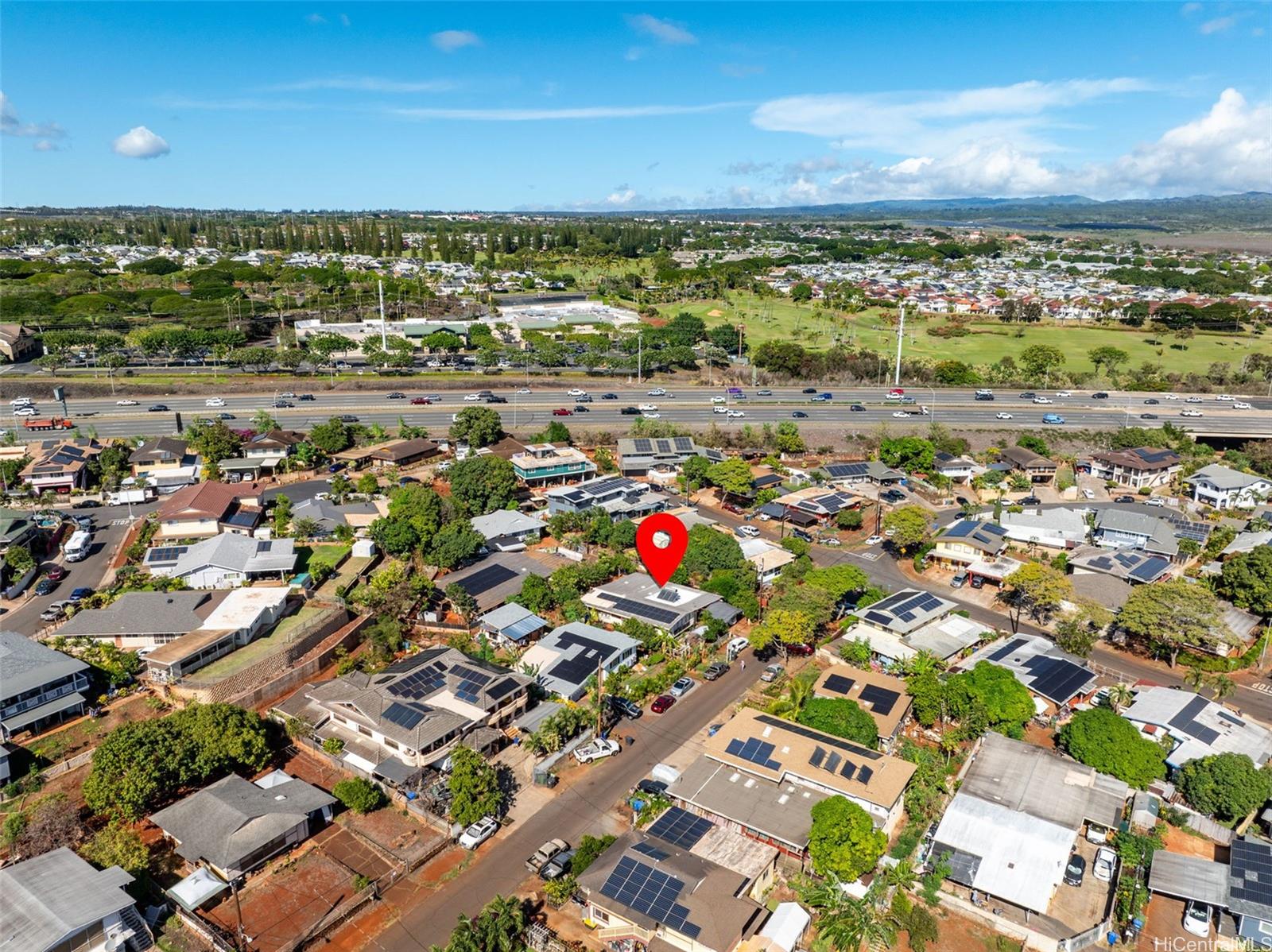 94-1334  Henokea St Waipahu-lower, Waipahu home - photo 5 of 25