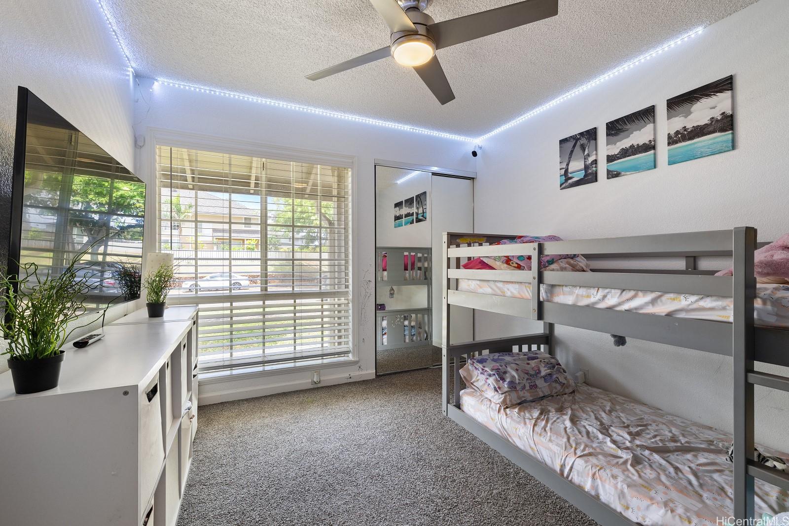 Royal Palm at Waipio I condo # 5U, Waipahu, Hawaii - photo 9 of 21