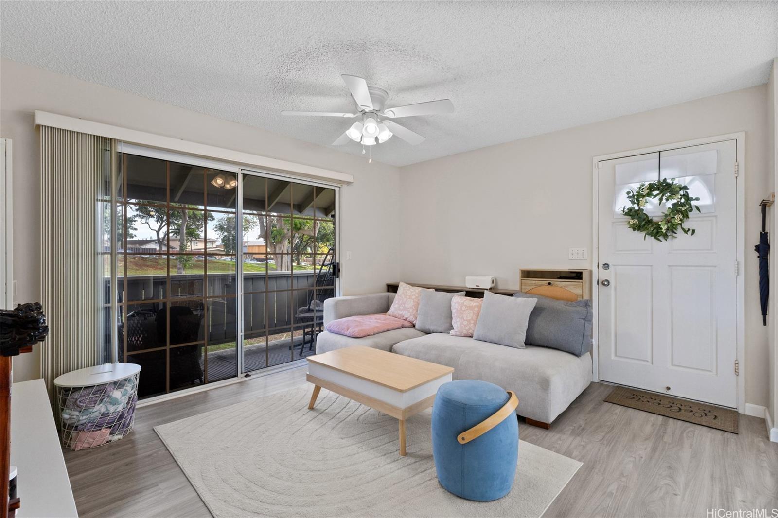 Royal Palm At Waipio I condo # 7U, Waipahu, Hawaii - photo 2 of 19