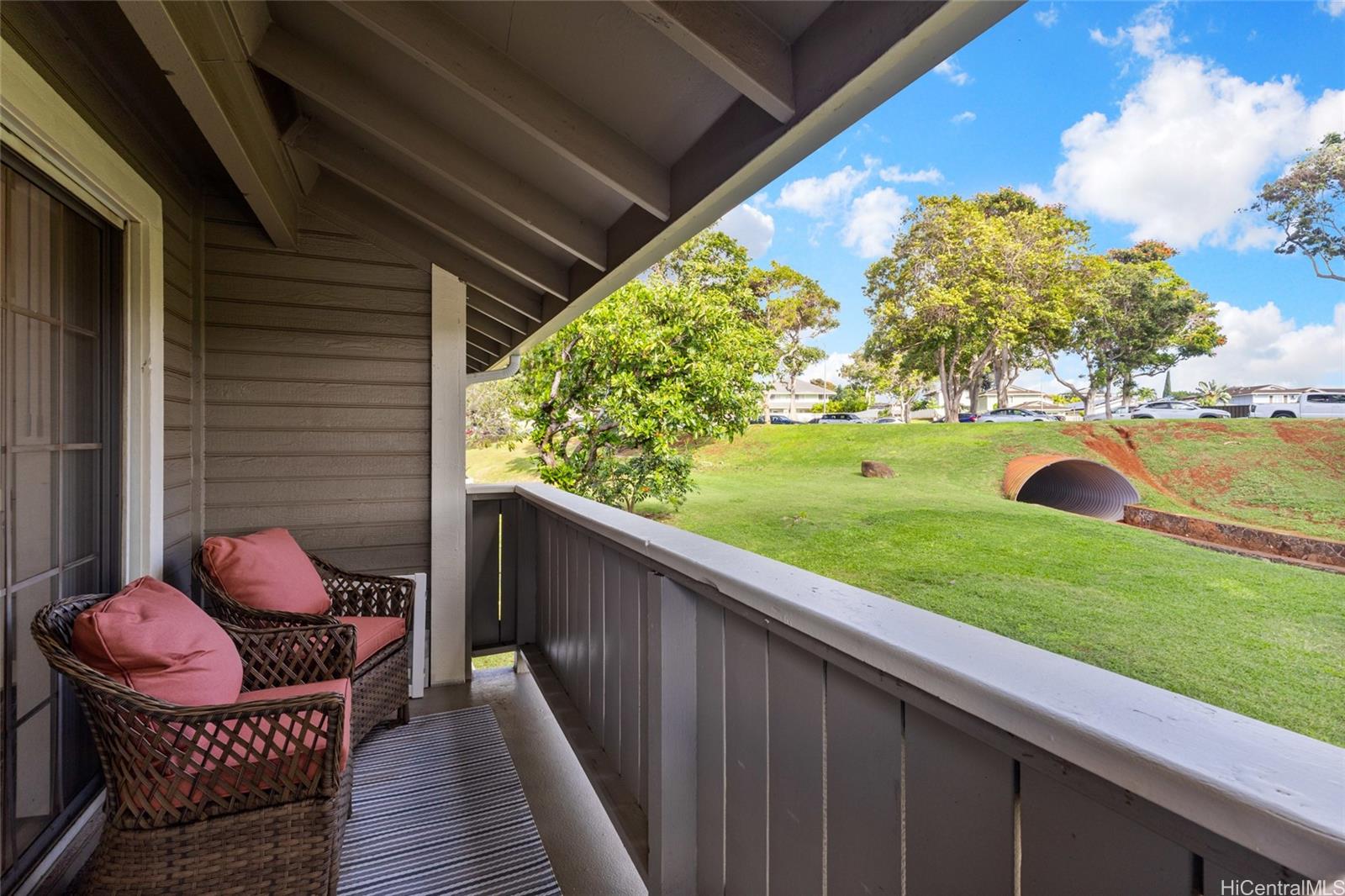 Royal Palm At Waipio I condo # 7U, Waipahu, Hawaii - photo 15 of 19