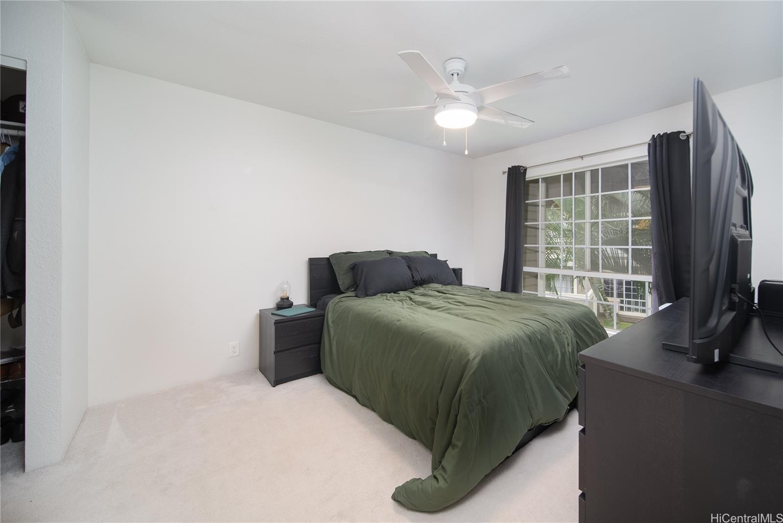 Gentry Waipio townhouse # 17U, Waipahu, Hawaii - photo 12 of 21
