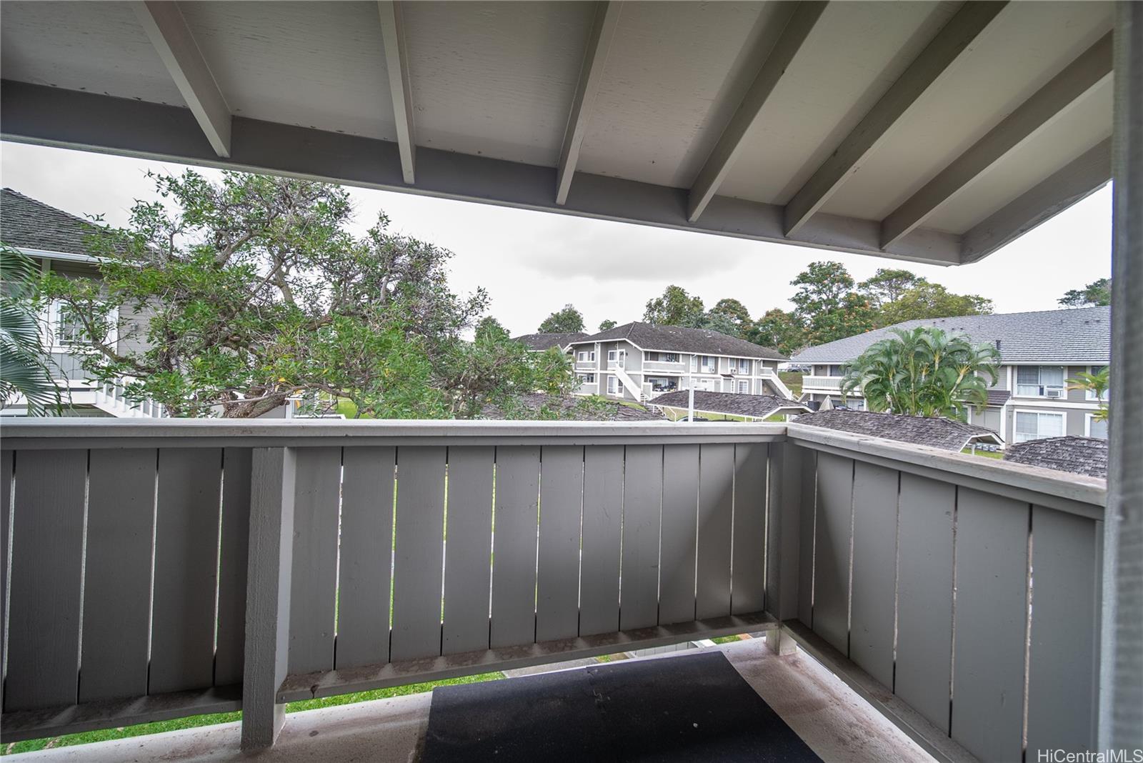 Gentry Waipio townhouse # 17U, Waipahu, Hawaii - photo 18 of 21