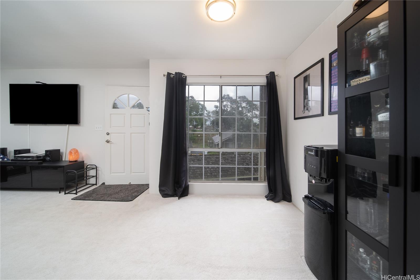 Gentry Waipio townhouse # 17U, Waipahu, Hawaii - photo 7 of 21
