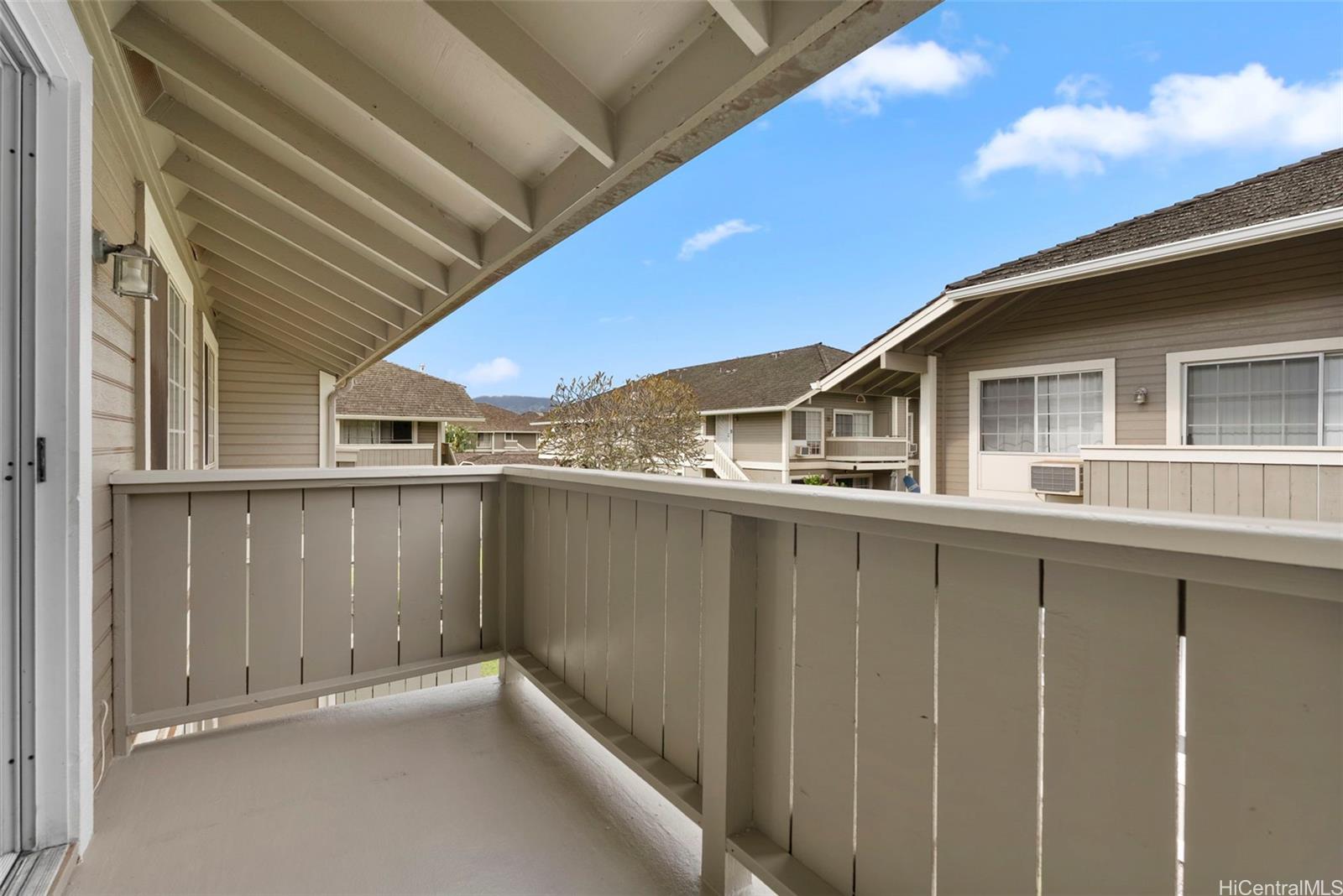 Waipio Gentry townhouse # 13W, Waipahu, Hawaii - photo 9 of 25