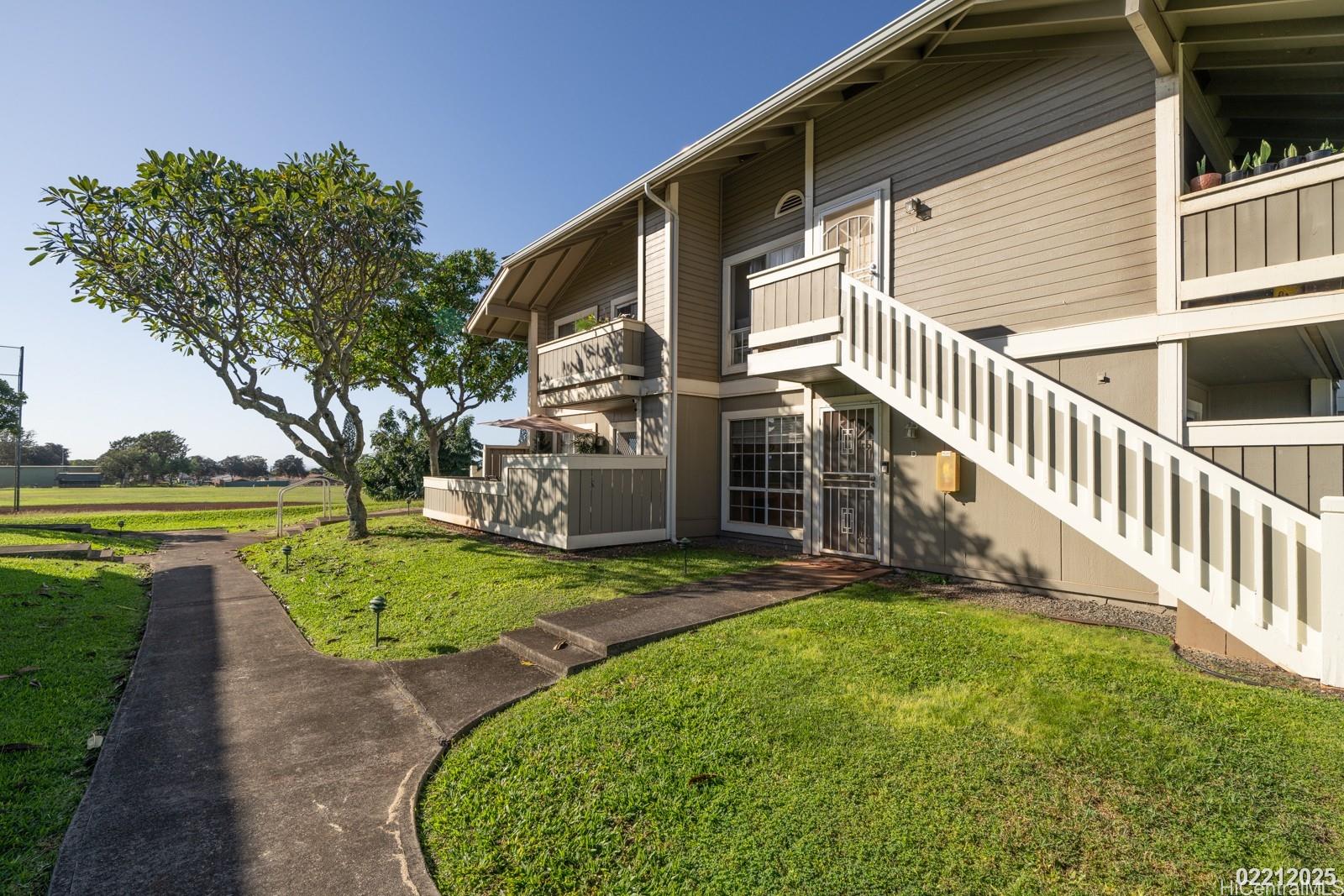 Royal Palm At Waipio V condo # 43D, Waipahu, Hawaii - photo 2 of 23