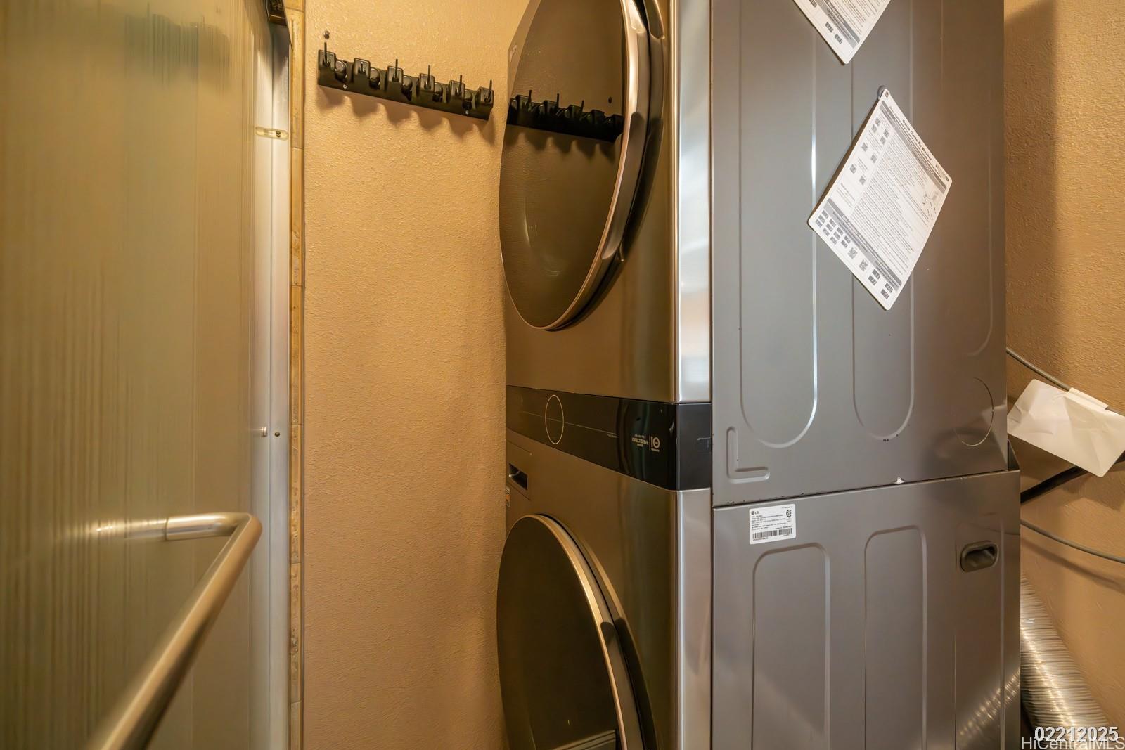 Royal Palm At Waipio V condo # 43D, Waipahu, Hawaii - photo 15 of 23