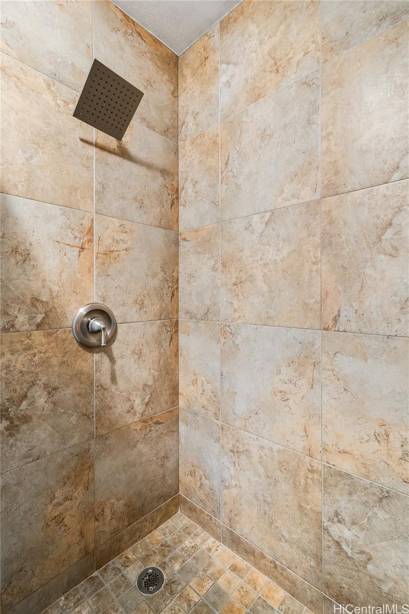 Royal Palm At Waipio V condo # 43D, Waipahu, Hawaii - photo 20 of 23