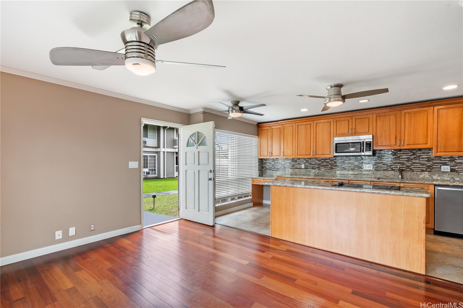 Royal Palm At Waipio V condo # 43D, Waipahu, Hawaii - photo 5 of 23