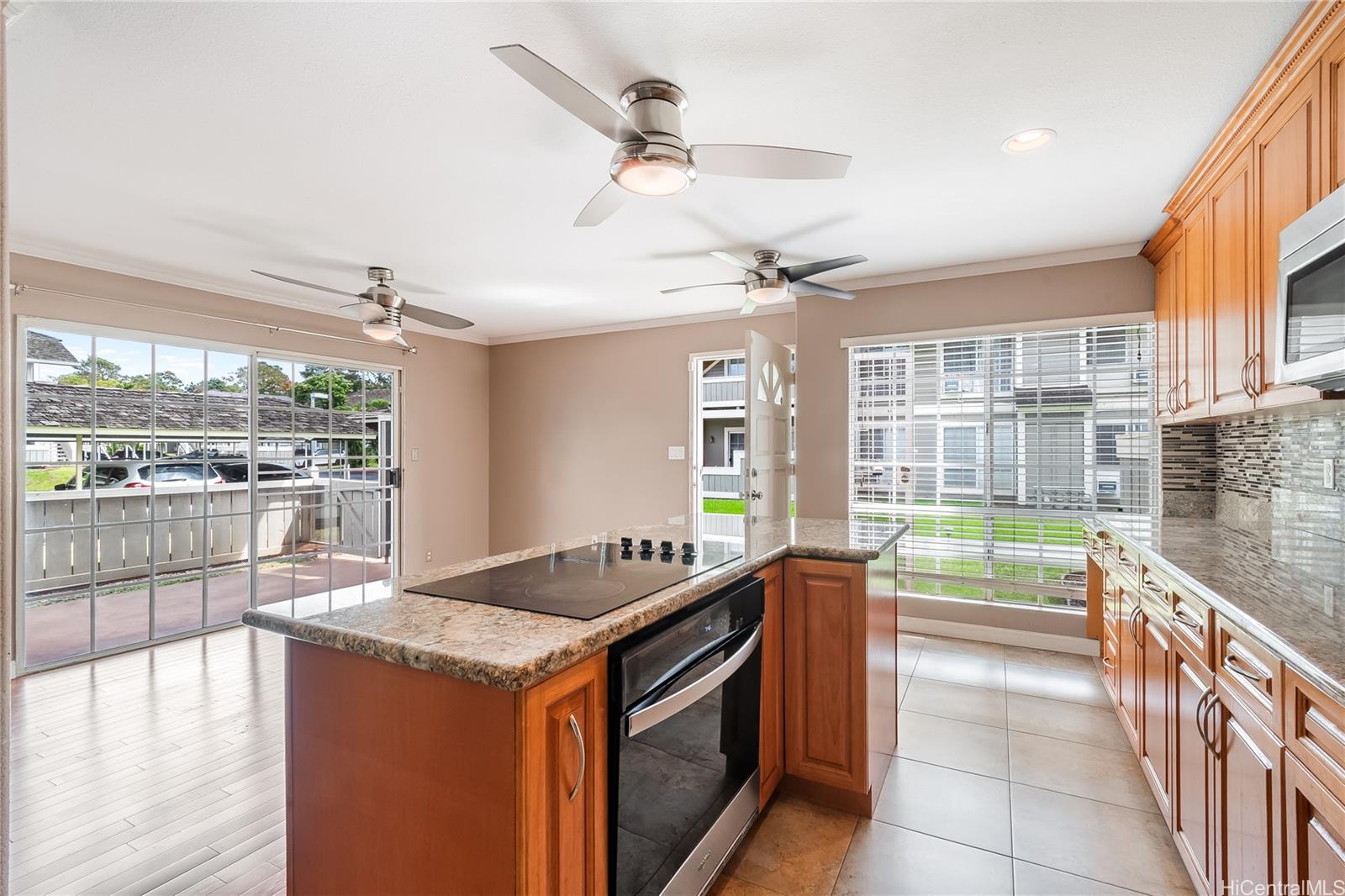 Royal Palm At Waipio V condo # 43D, Waipahu, Hawaii - photo 7 of 23