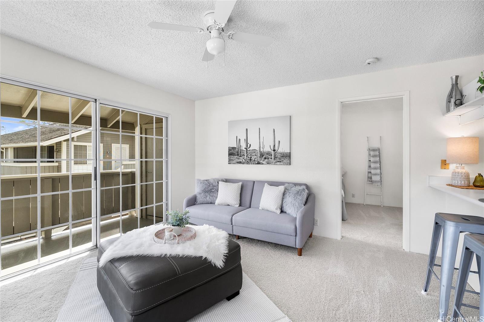 Gentry Waipio townhouse # 26R, Waipahu, Hawaii - photo 2 of 17