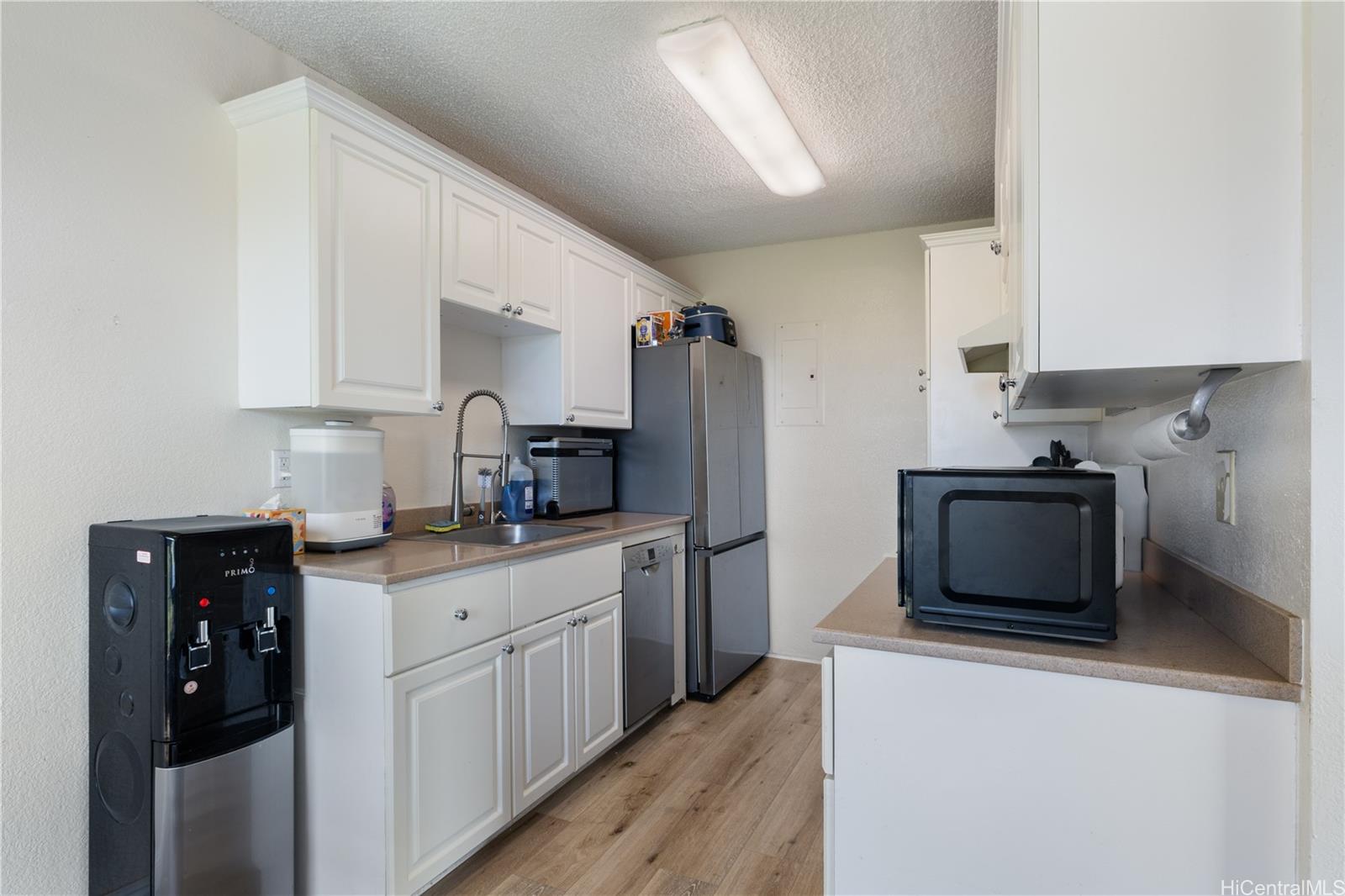 Royal Palm At Waipio V condo # 41D, Waipahu, Hawaii - photo 5 of 25