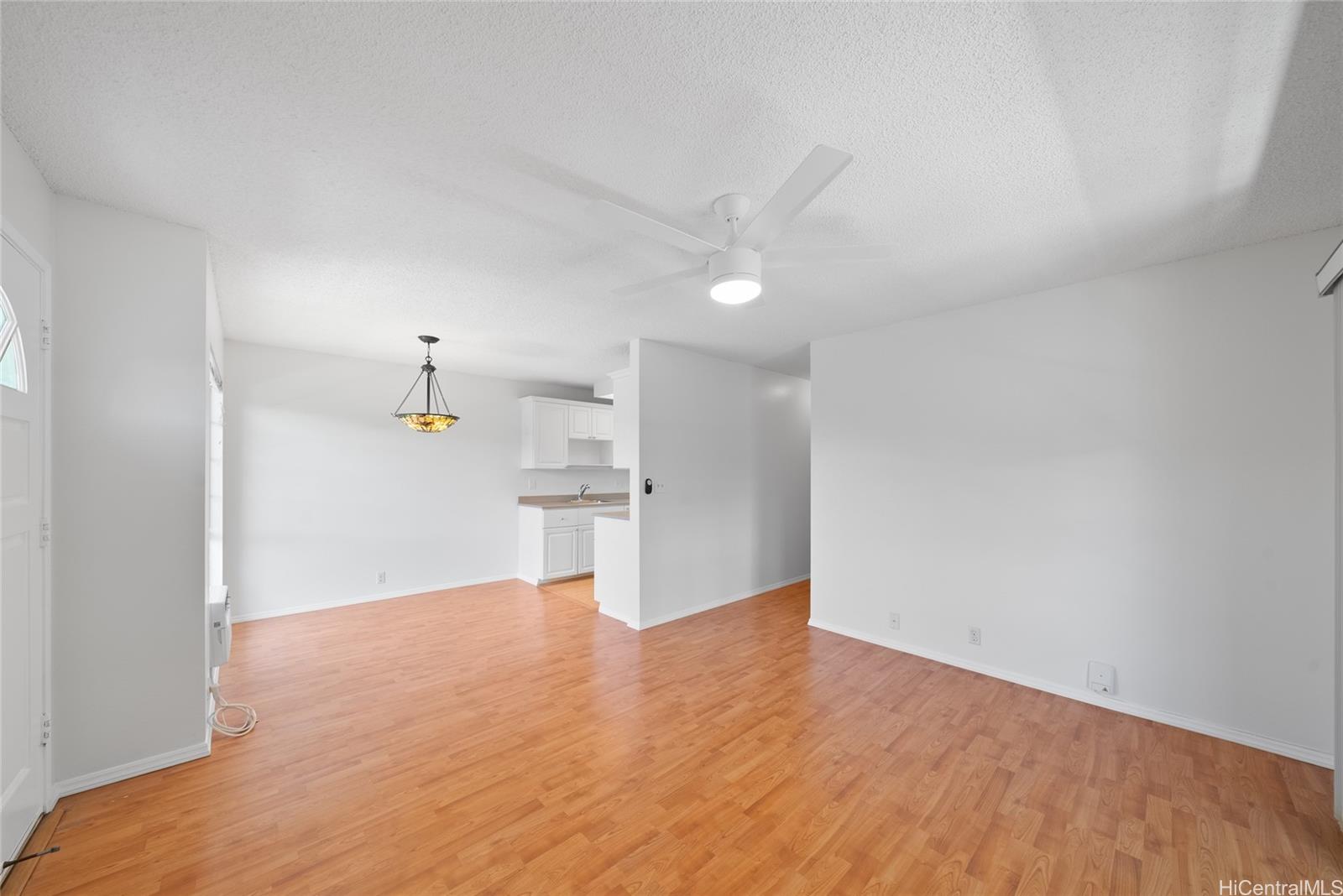 Waipio Gentry townhouse # 41S, Waipahu, Hawaii - photo 3 of 20