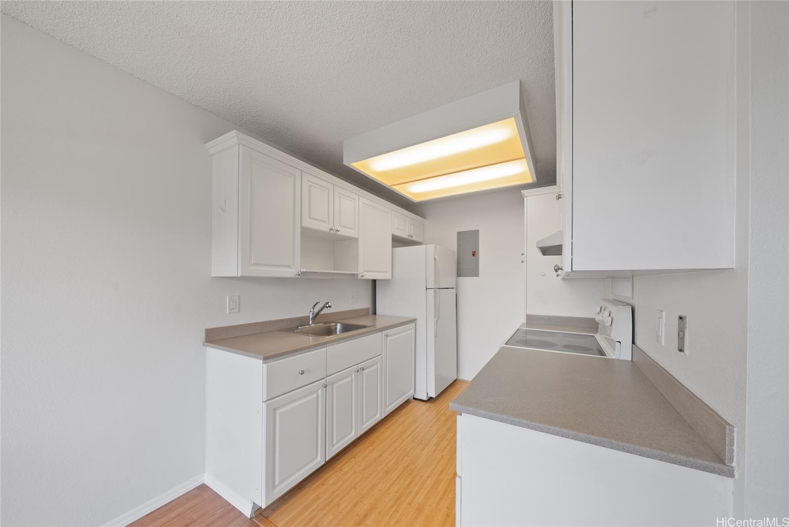 Waipio Gentry townhouse # 41S, Waipahu, Hawaii - photo 4 of 20