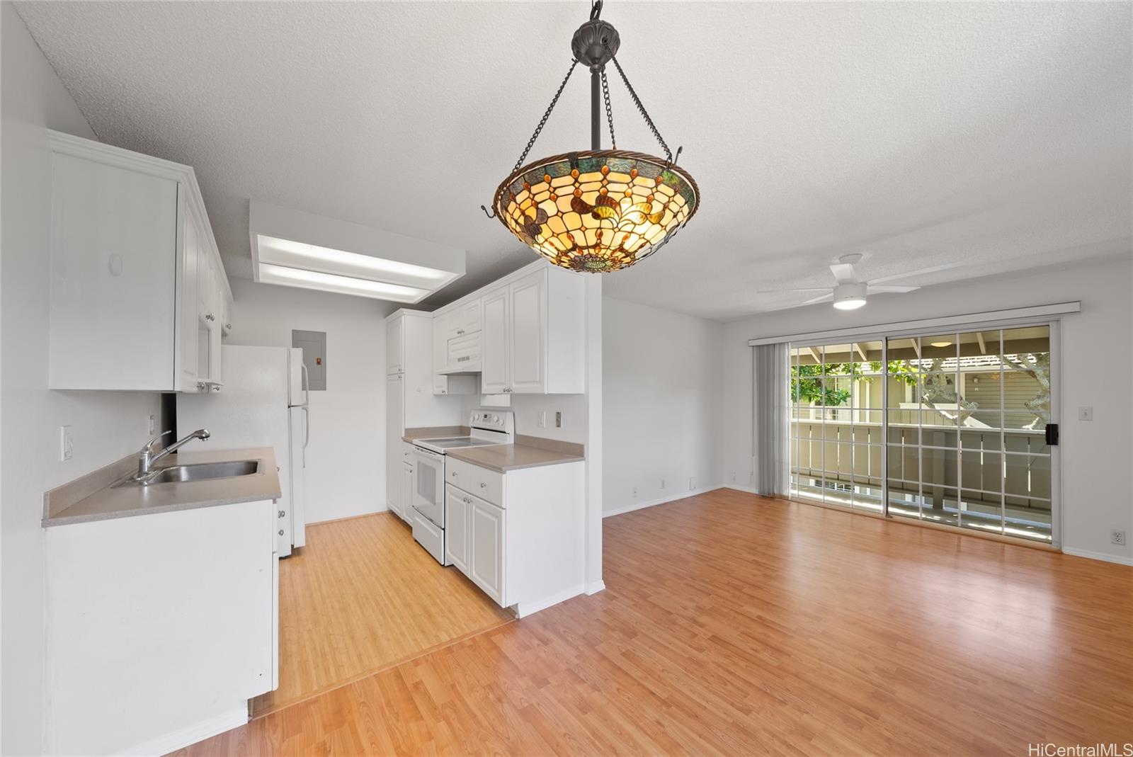 Waipio Gentry townhouse # 41S, Waipahu, Hawaii - photo 5 of 20