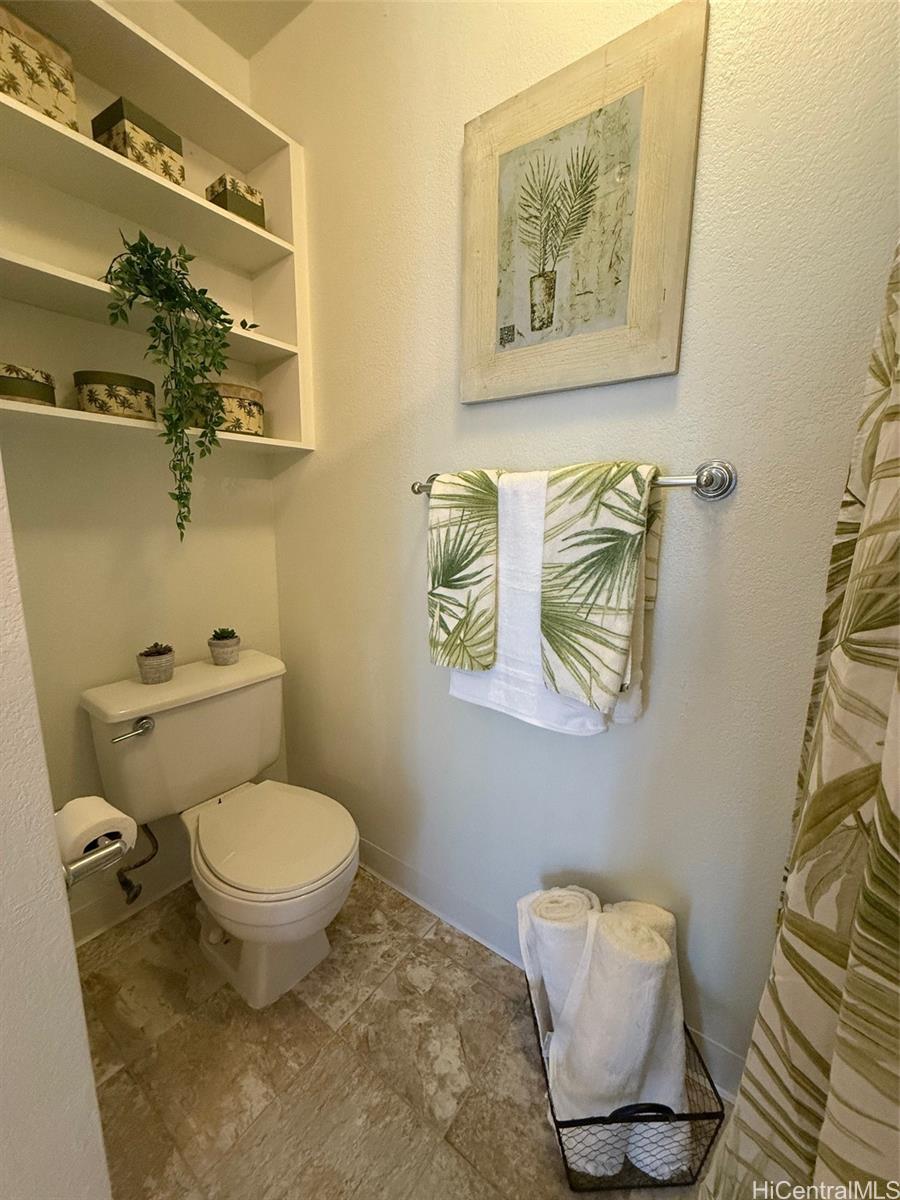 Gentry Waipio Community Association townhouse # 29B, Waipahu, Hawaii - photo 18 of 25
