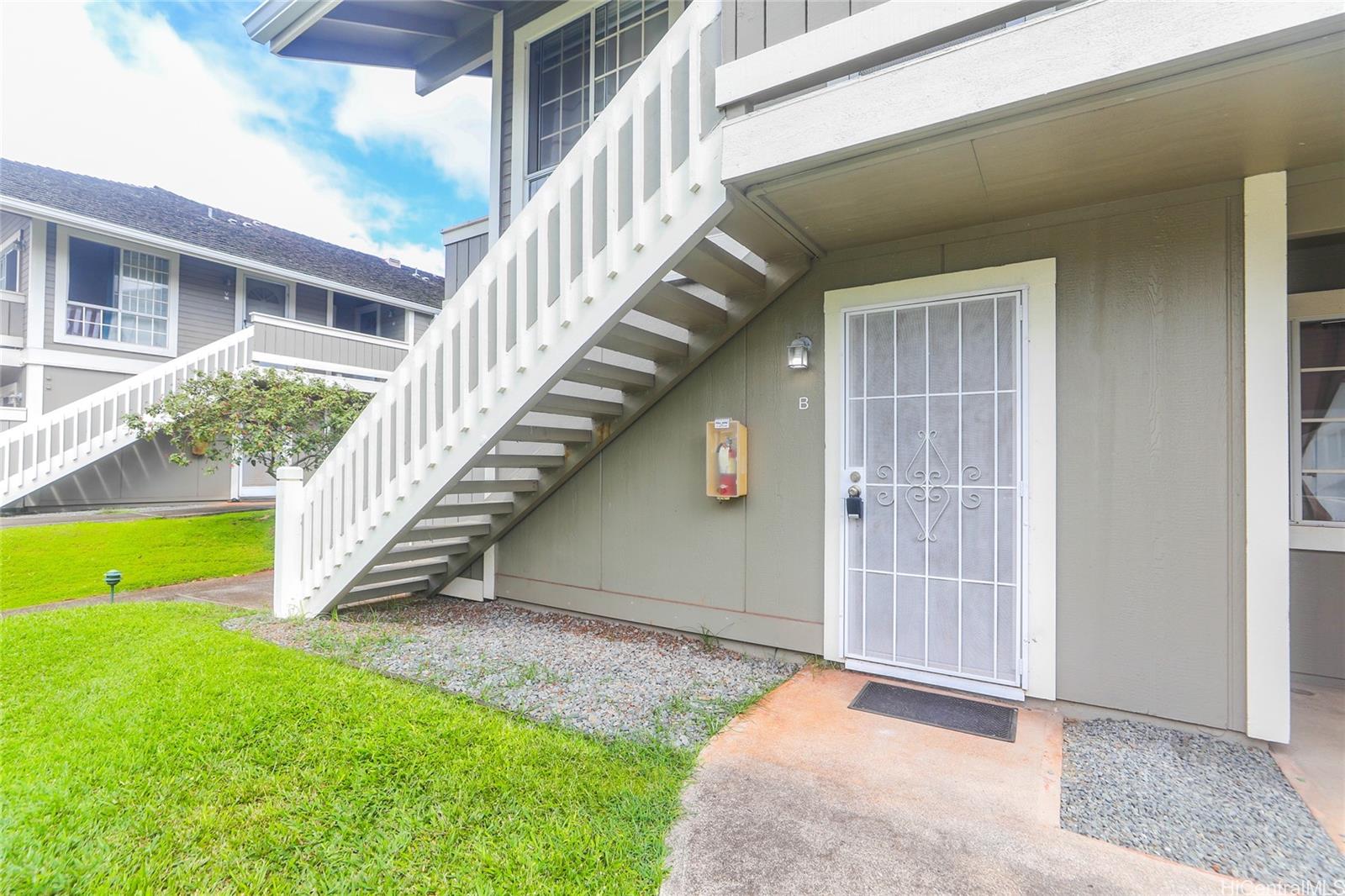 Gentry Waipio Community Association townhouse # 29B, Waipahu, Hawaii - photo 21 of 25