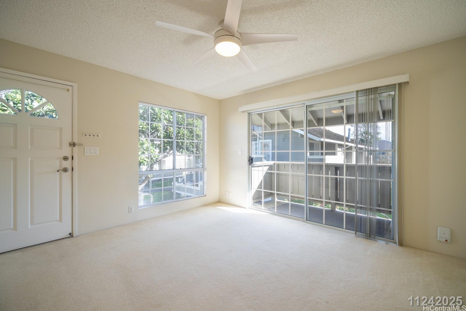 94-1405 Polani St Waipahu - Rental - photo 9 of 19