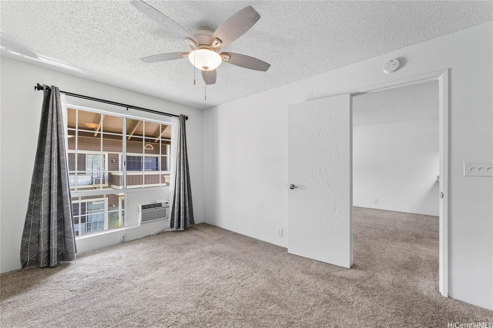 Royal Palm at Waipio 3 condo # 24W, Waipahu, Hawaii - photo 8 of 25