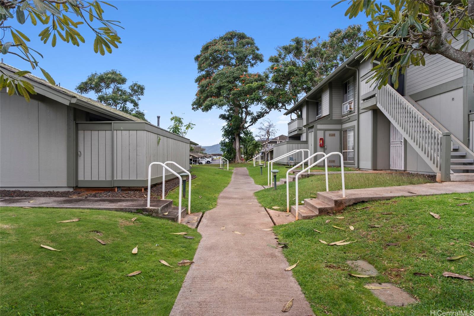 Kupono 1 condo # 8C, Waipahu, Hawaii - photo 17 of 17