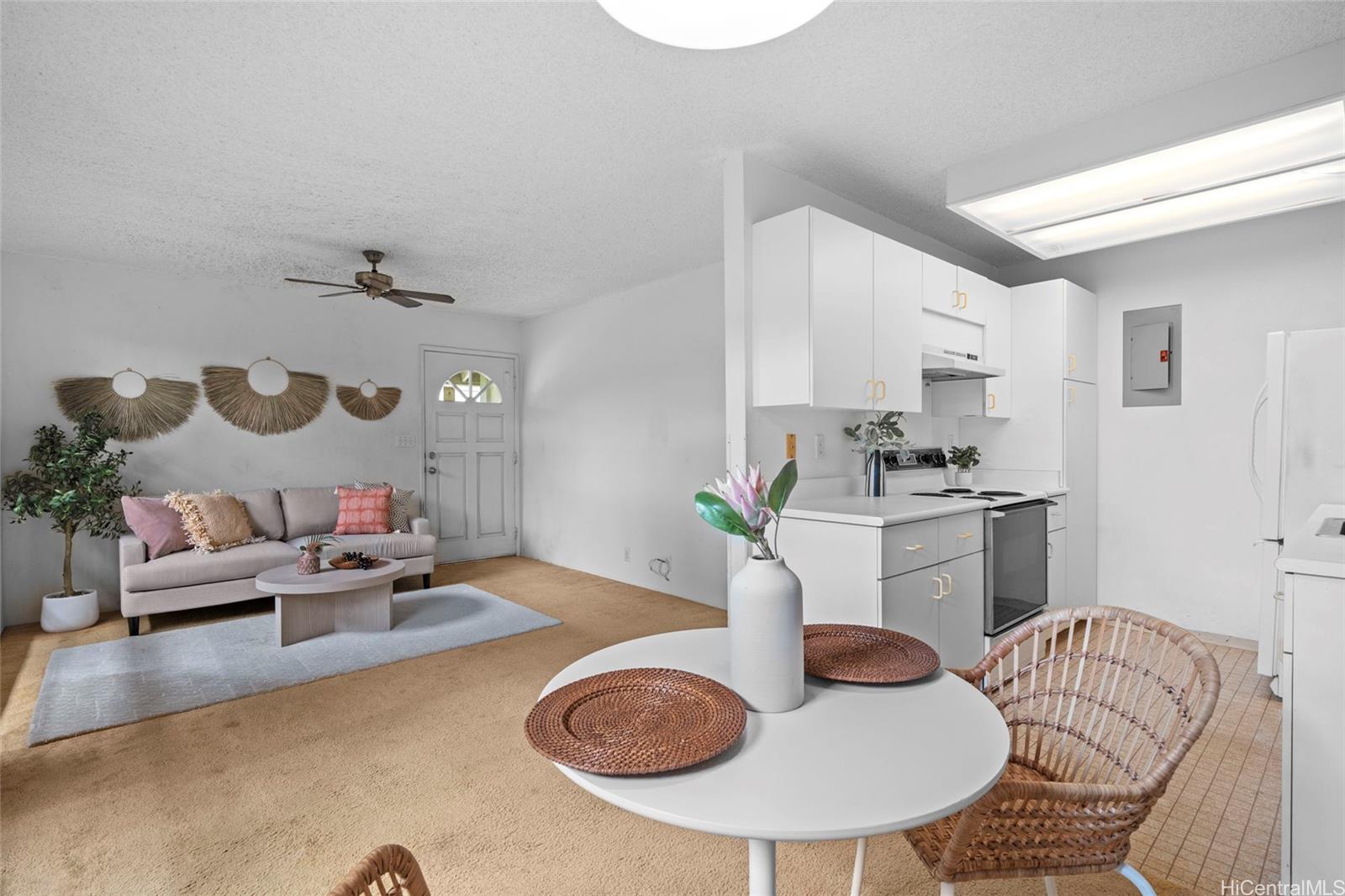 Kupono 1 condo # 8C, Waipahu, Hawaii - photo 4 of 17