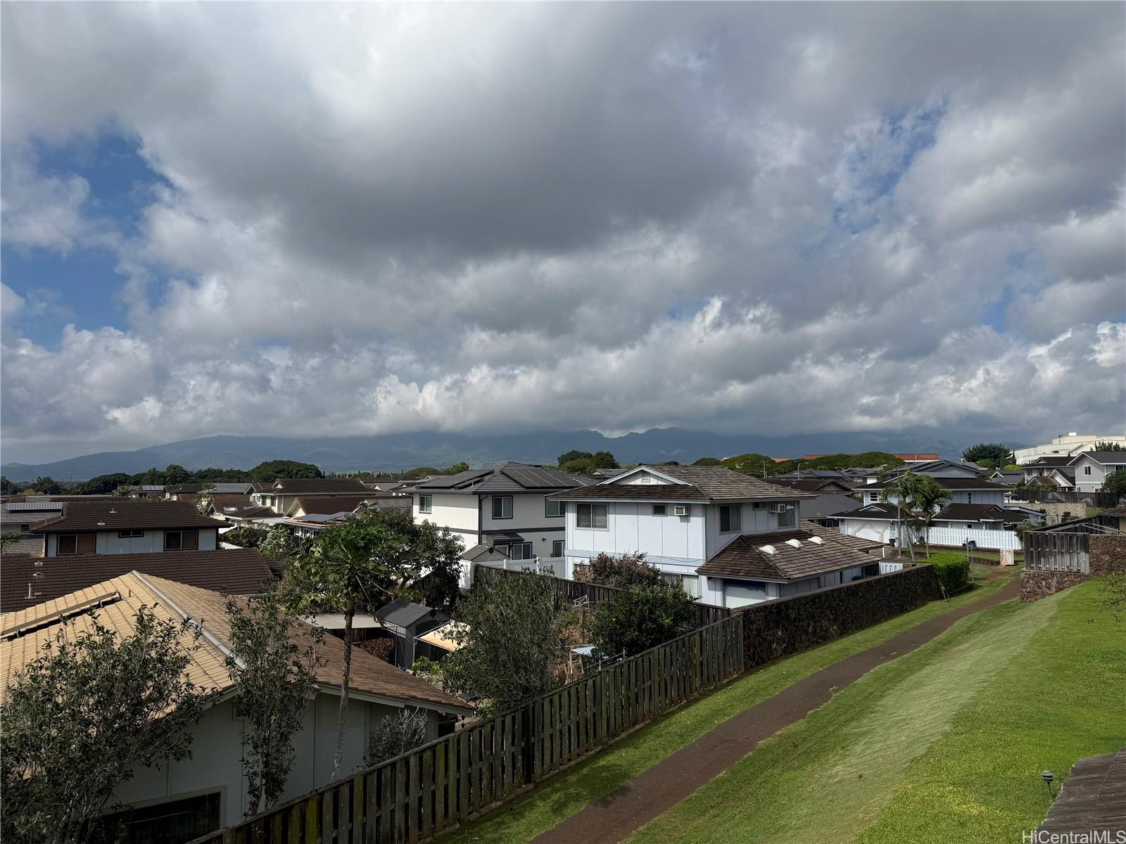 Gentry Waipio townhouse # 37S, Waipahu, Hawaii - photo 13 of 16