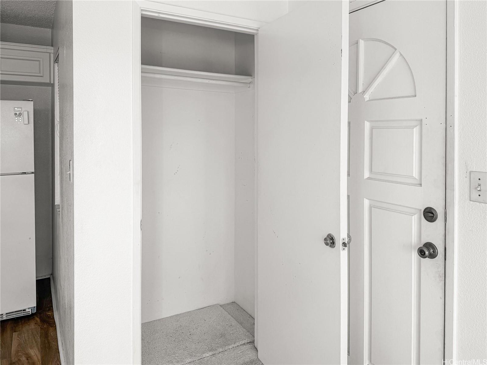 Gentry Waipio townhouse # 37S, Waipahu, Hawaii - photo 8 of 18