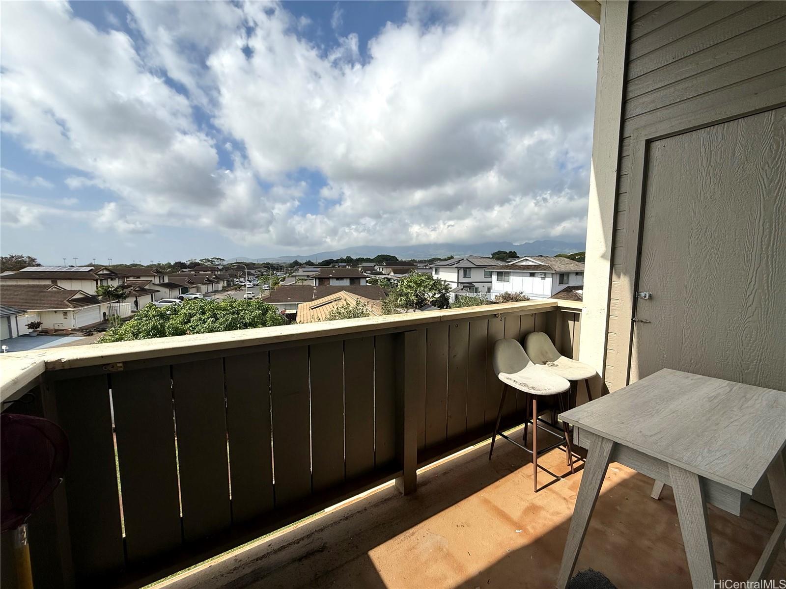 Gentry Waipio townhouse # 37S, Waipahu, Hawaii - photo 9 of 18