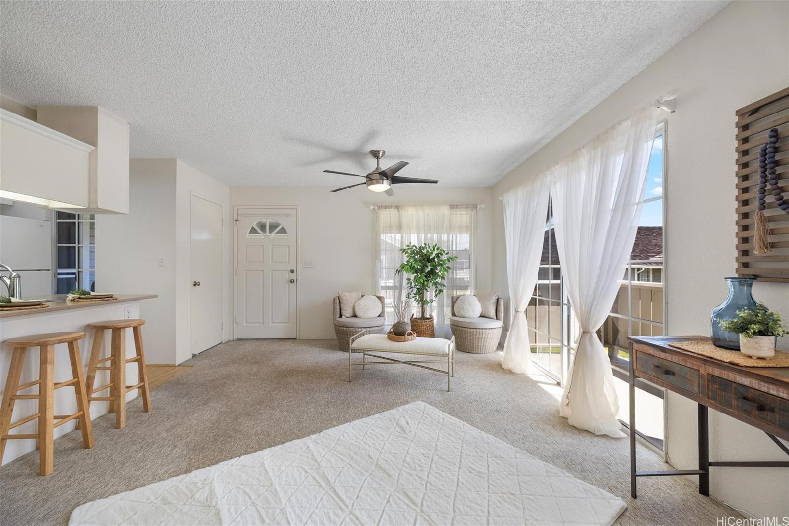 Gentry Waipio townhouse # 33V, Waipahu, Hawaii - photo 3 of 16