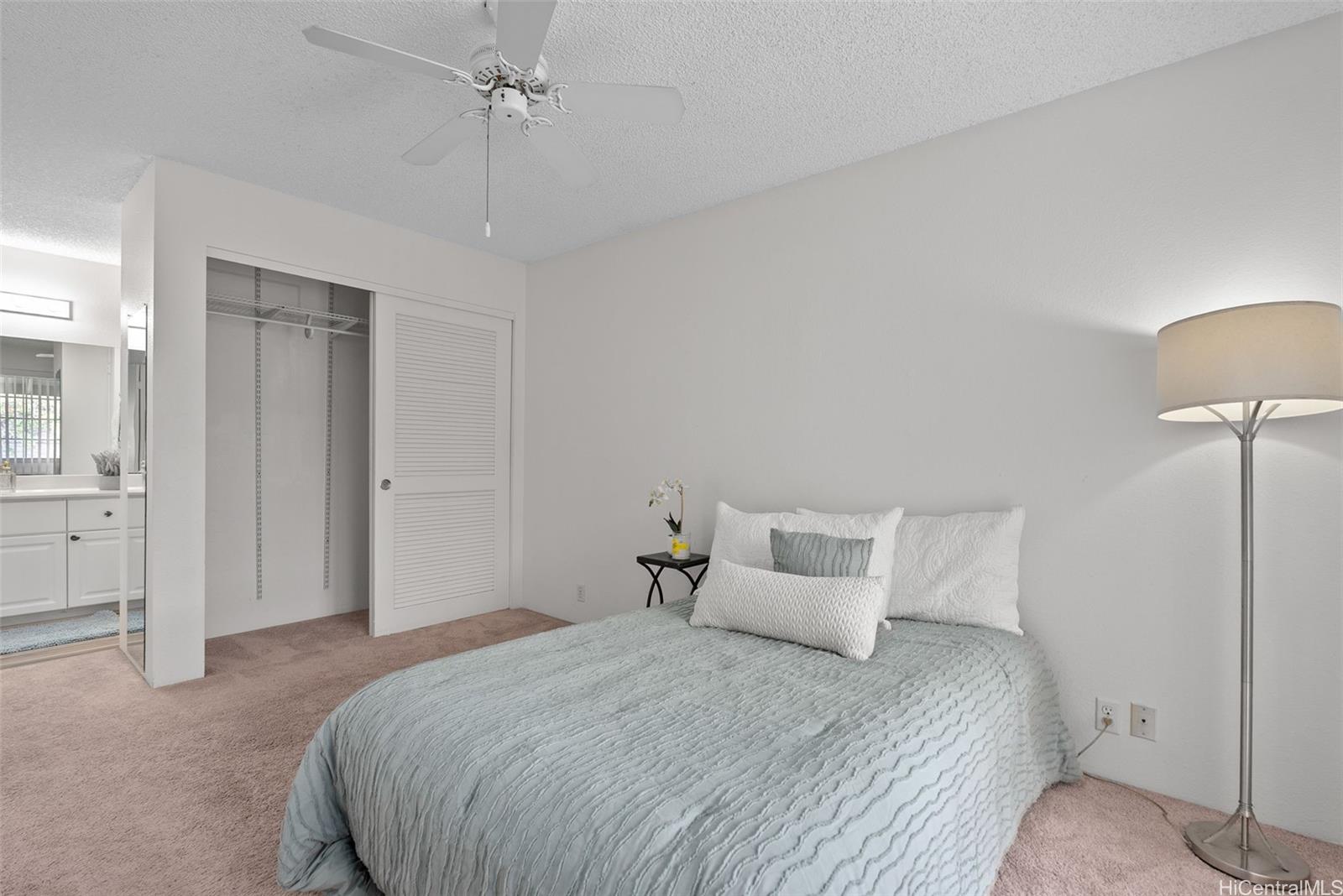 Royal Palm At Waipio IV condo # 31W, Waipahu, Hawaii - photo 15 of 25