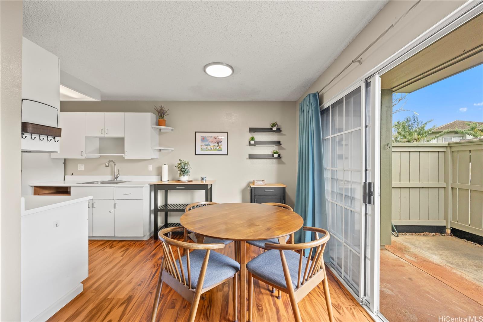 94-1441 Welina Loop townhouse # 5A, Waipahu, Hawaii - photo 2 of 25