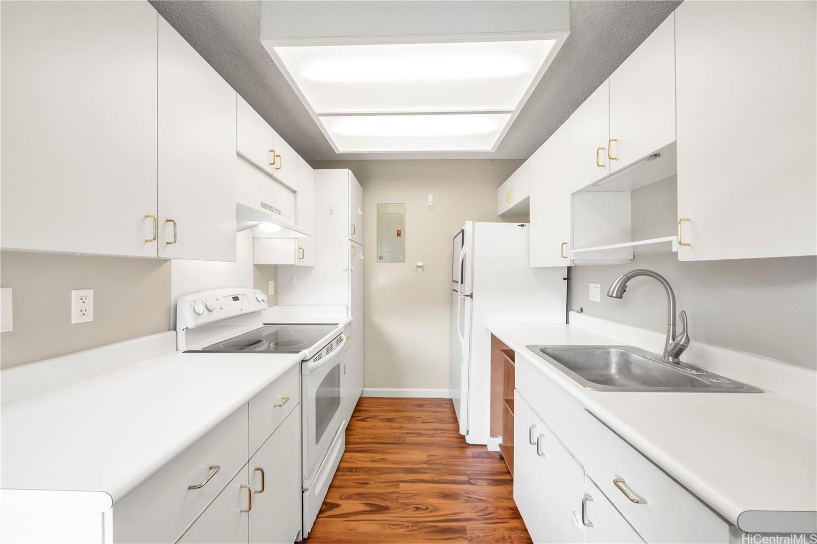 94-1441 Welina Loop townhouse # 5A, Waipahu, Hawaii - photo 4 of 25