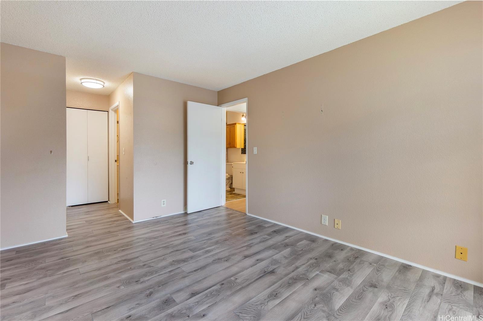 Villages At Waipio The condo # O203, Waipahu, Hawaii - photo 11 of 25