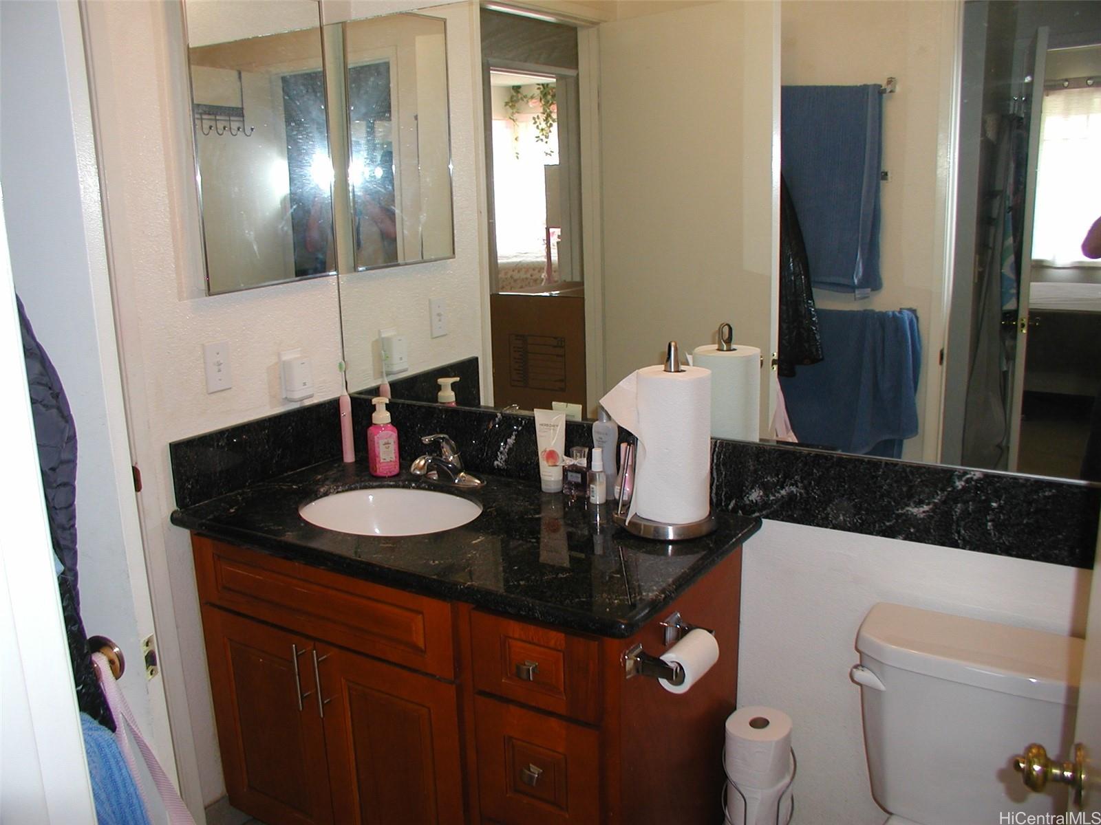 Waipio Gentry townhouse # P108, Waipahu, Hawaii - photo 11 of 13