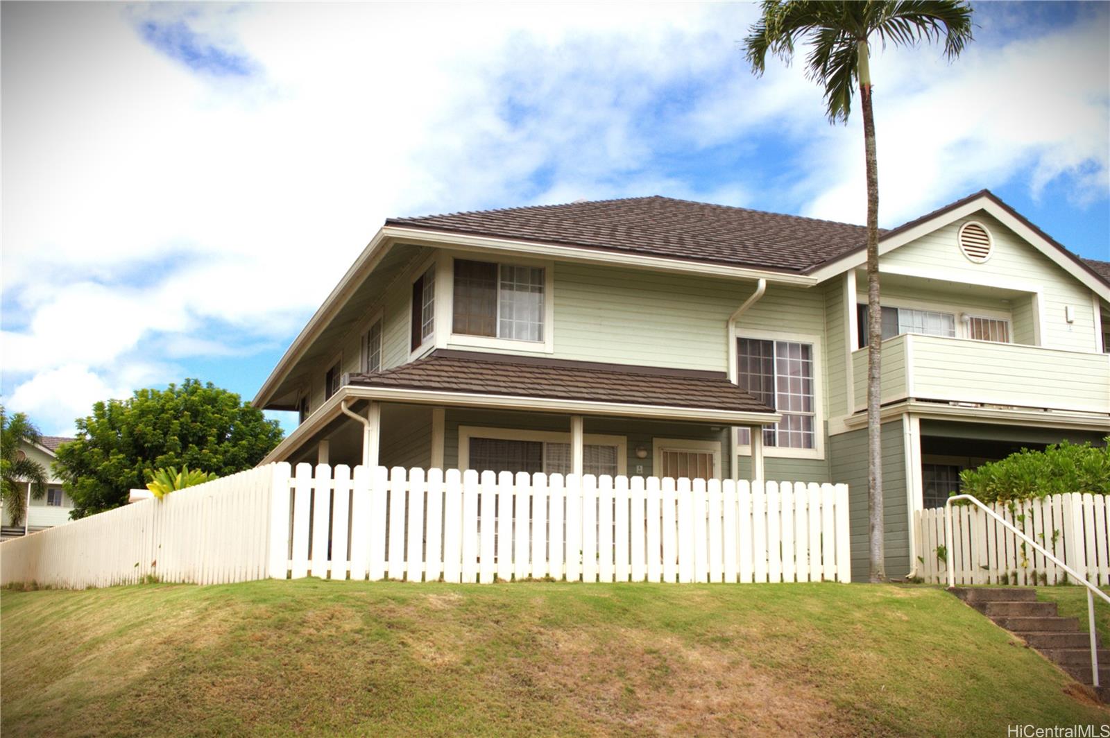 94-1463 Waipio Uka Street townhouse # R101, Waipahu, Hawaii - photo 14 of 19