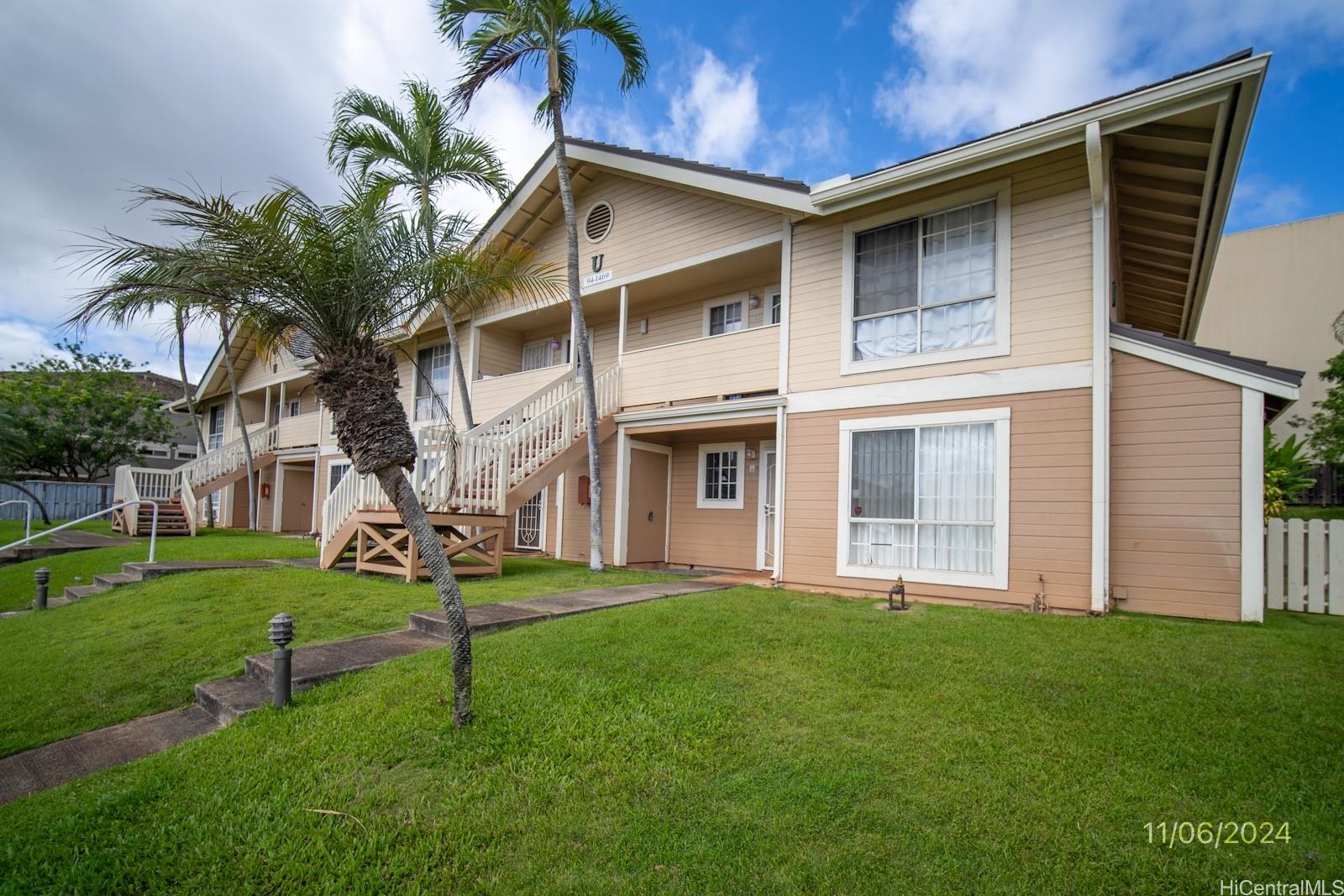 94-1469 Waipio Uka St Waipahu - Rental - photo 2 of 22