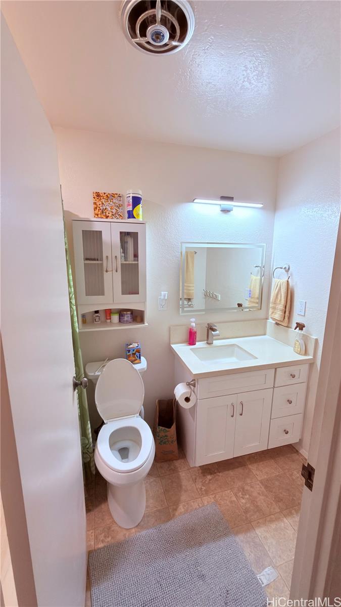 94-148 Kuanalio Place Mililani - Rental - photo 9 of 11