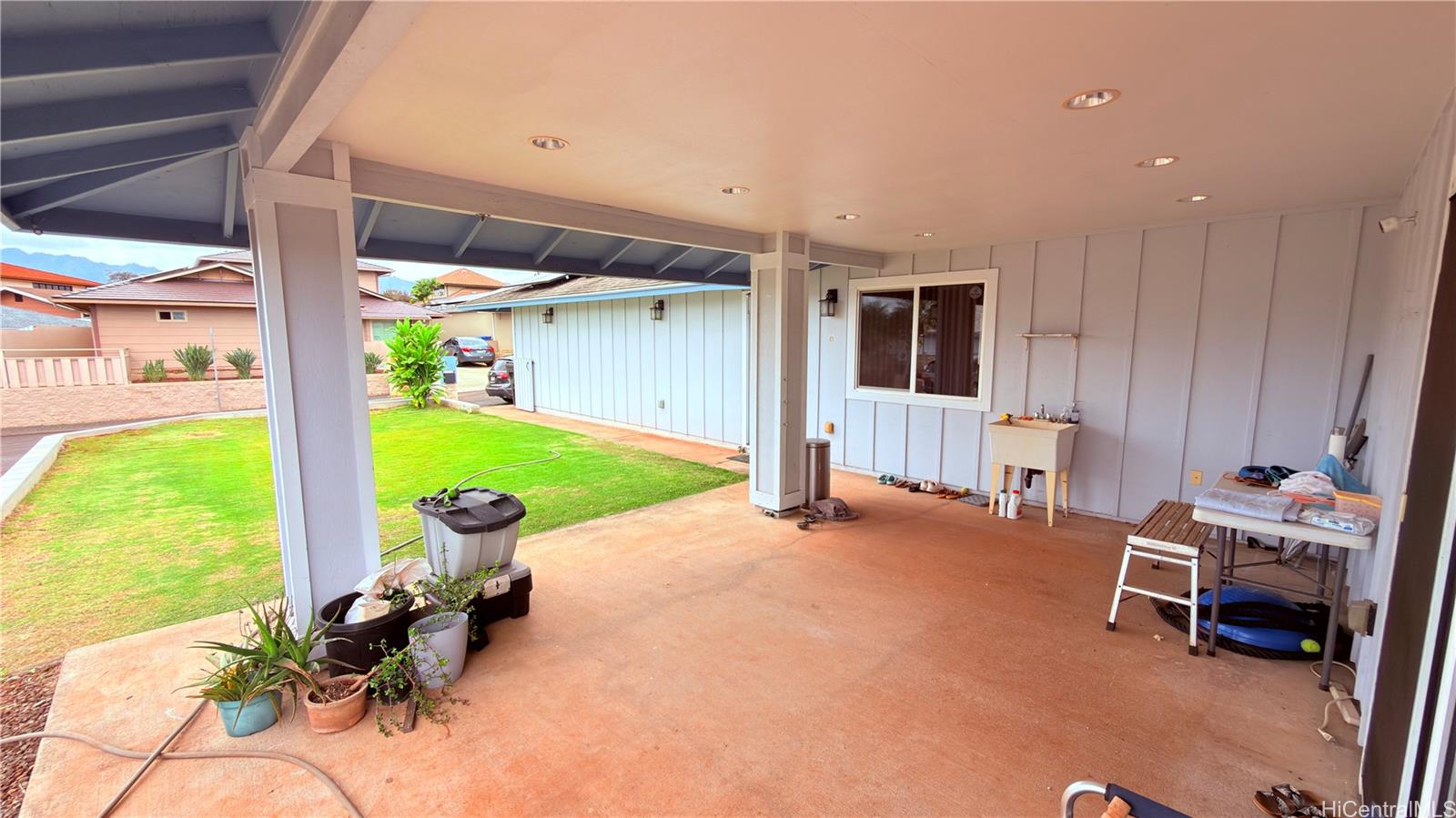 94-148 Kuanalio Place Mililani - Rental - photo 10 of 11