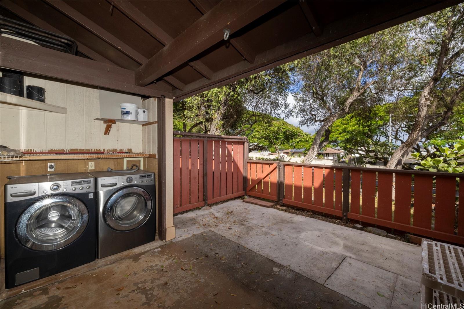 MTA townhouse # 513, Mililani, Hawaii - photo 22 of 24