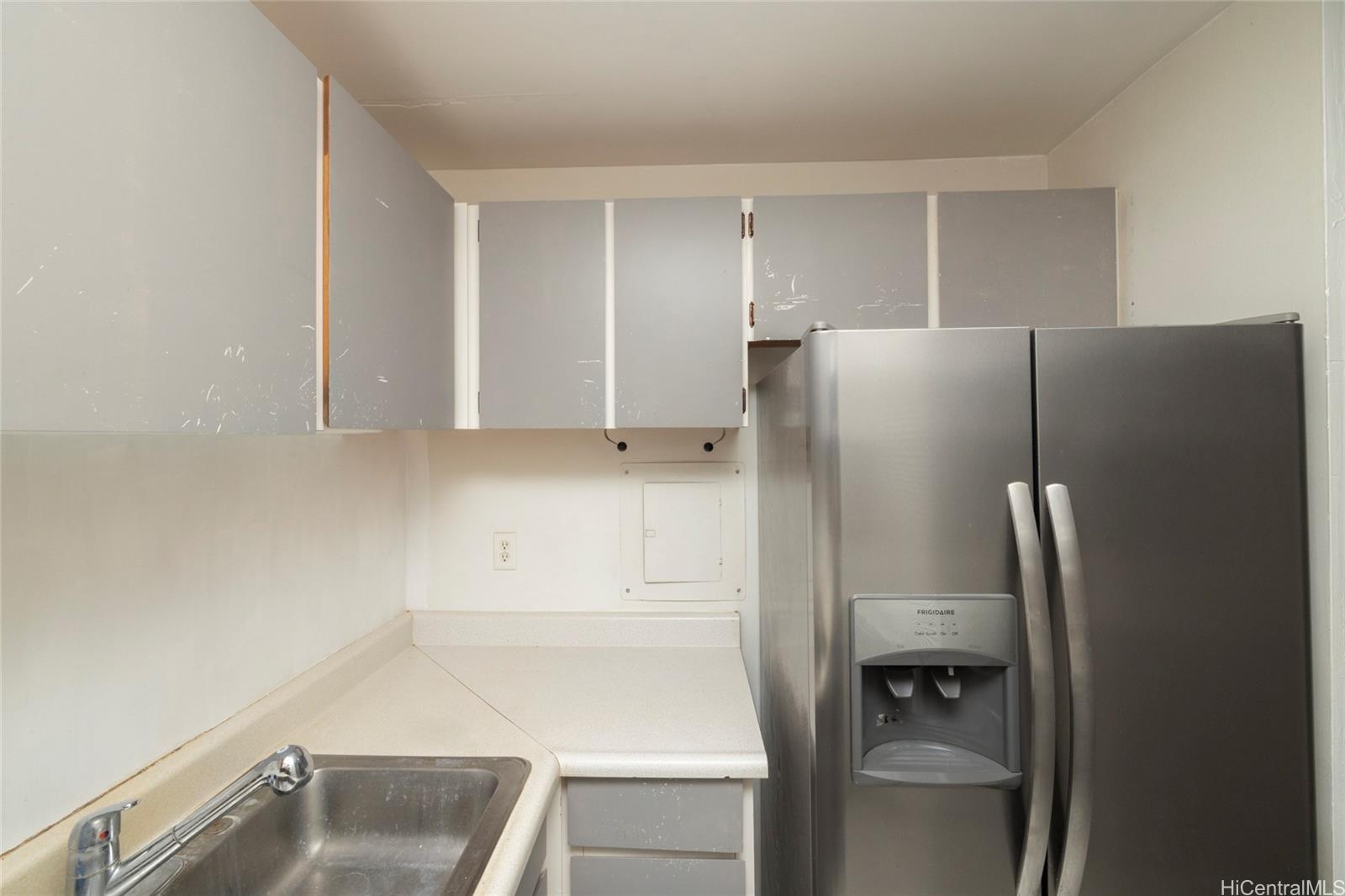 MTA townhouse # 513, Mililani, Hawaii - photo 4 of 24