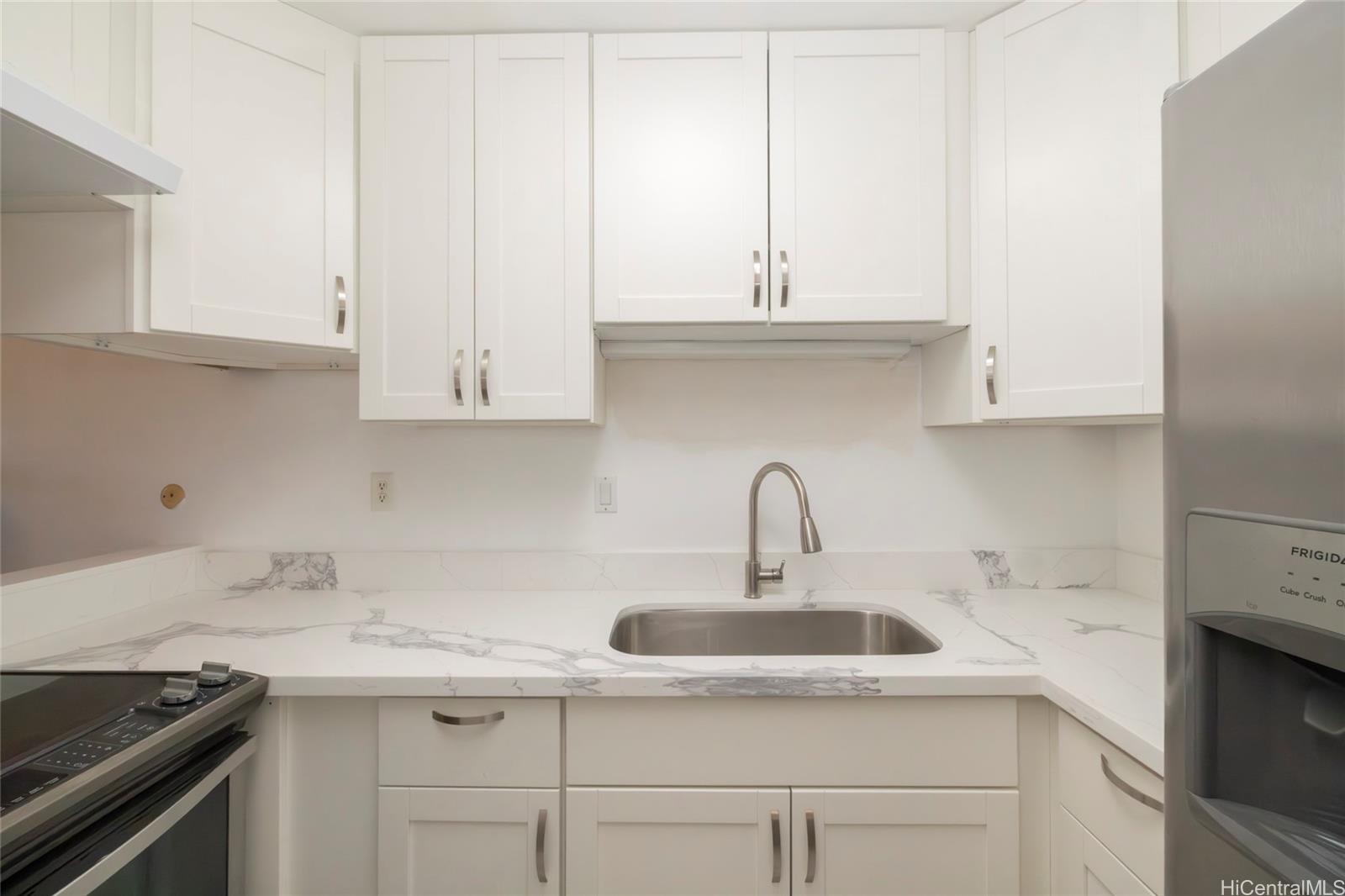 MTA townhouse # 513, Mililani, Hawaii - photo 5 of 24