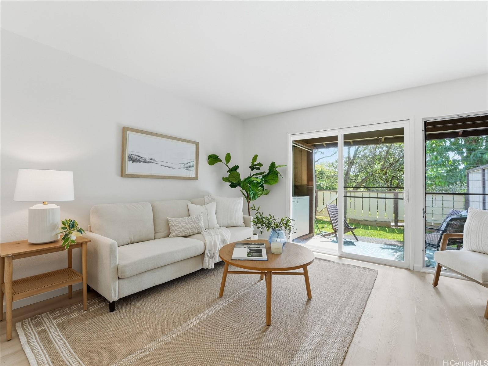 94-1486 Lanikuhana Ave townhouse # 503, Mililani, Hawaii - photo 3 of 24