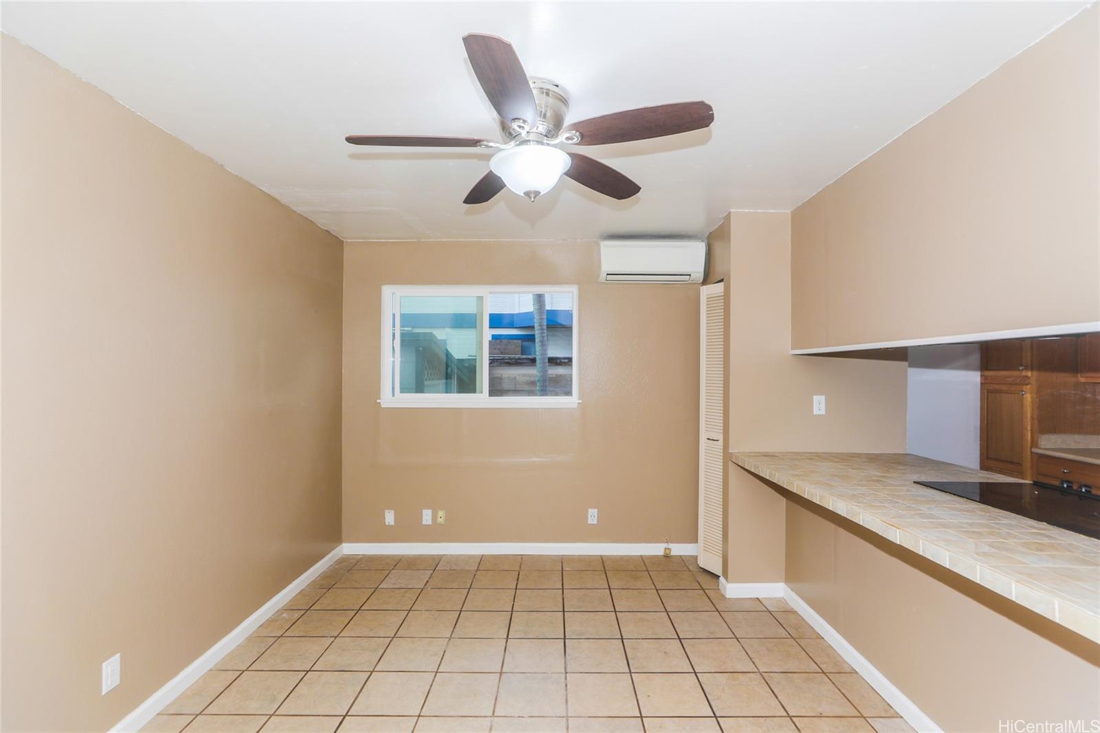 94-15  Kaweo Place Mililani Area, Central home - photo 5 of 25